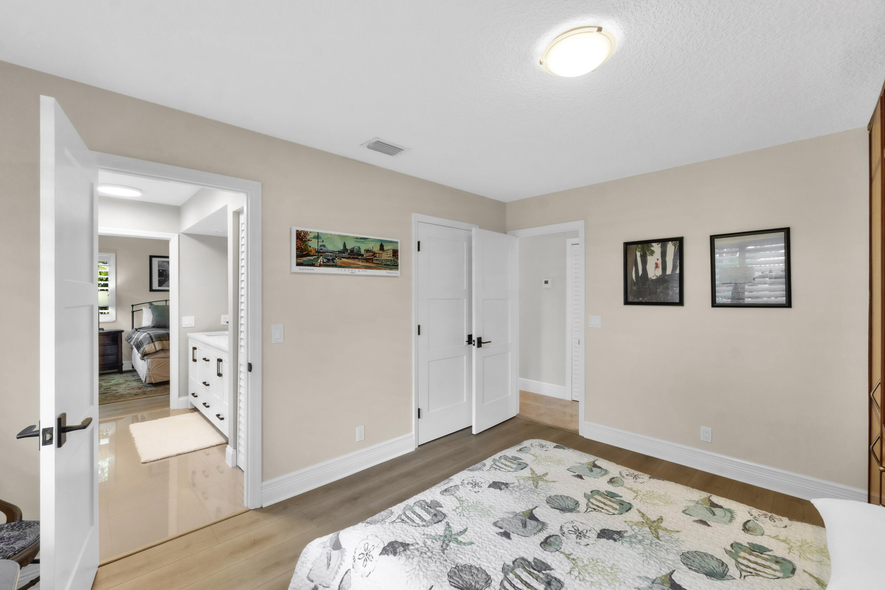 2751 Oak Tree Lane