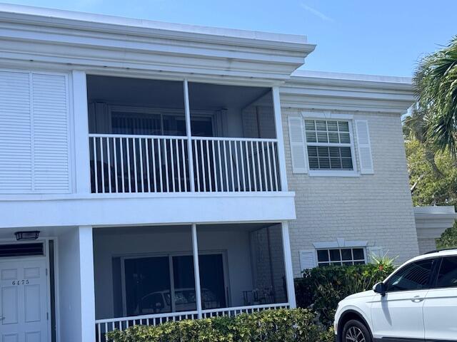 6475 Bay Club Drive 4