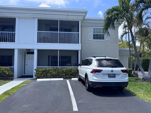 6475 Bay Club Drive 4