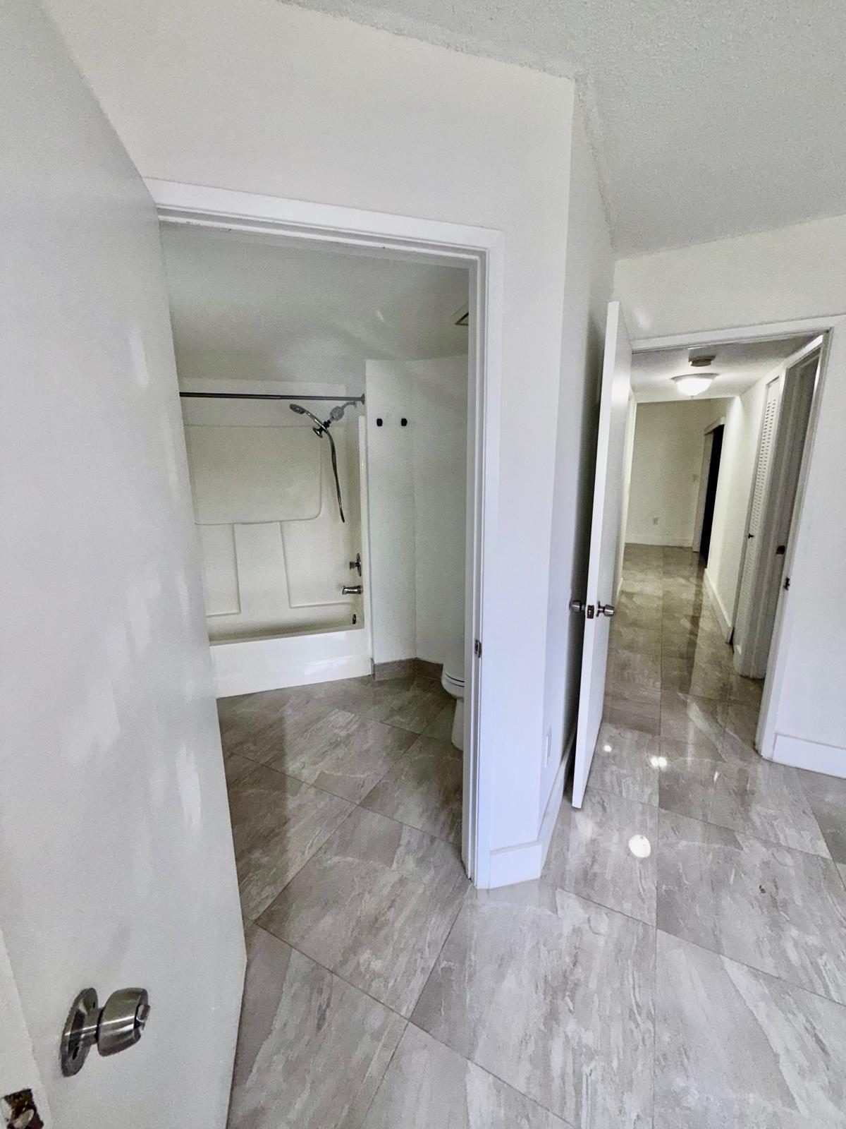 9405 Fontainebleau Boulevard 109