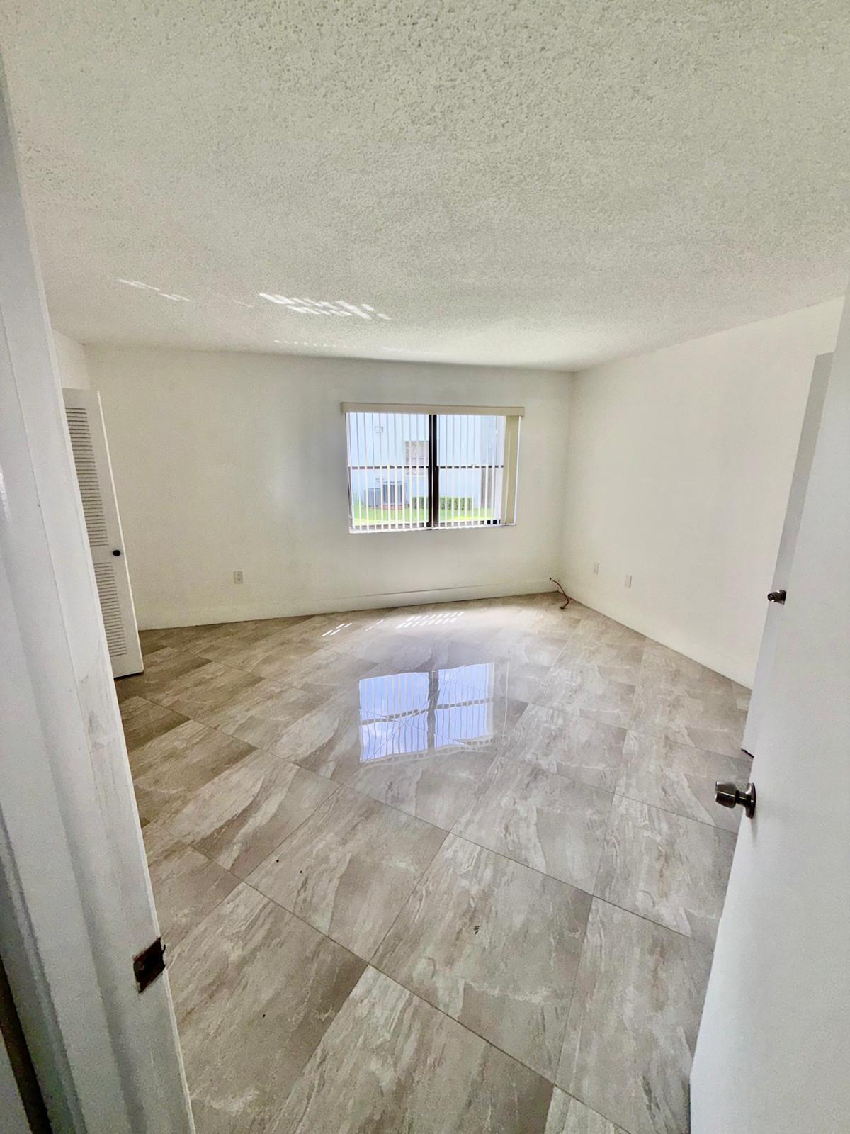 9405 Fontainebleau Boulevard 109