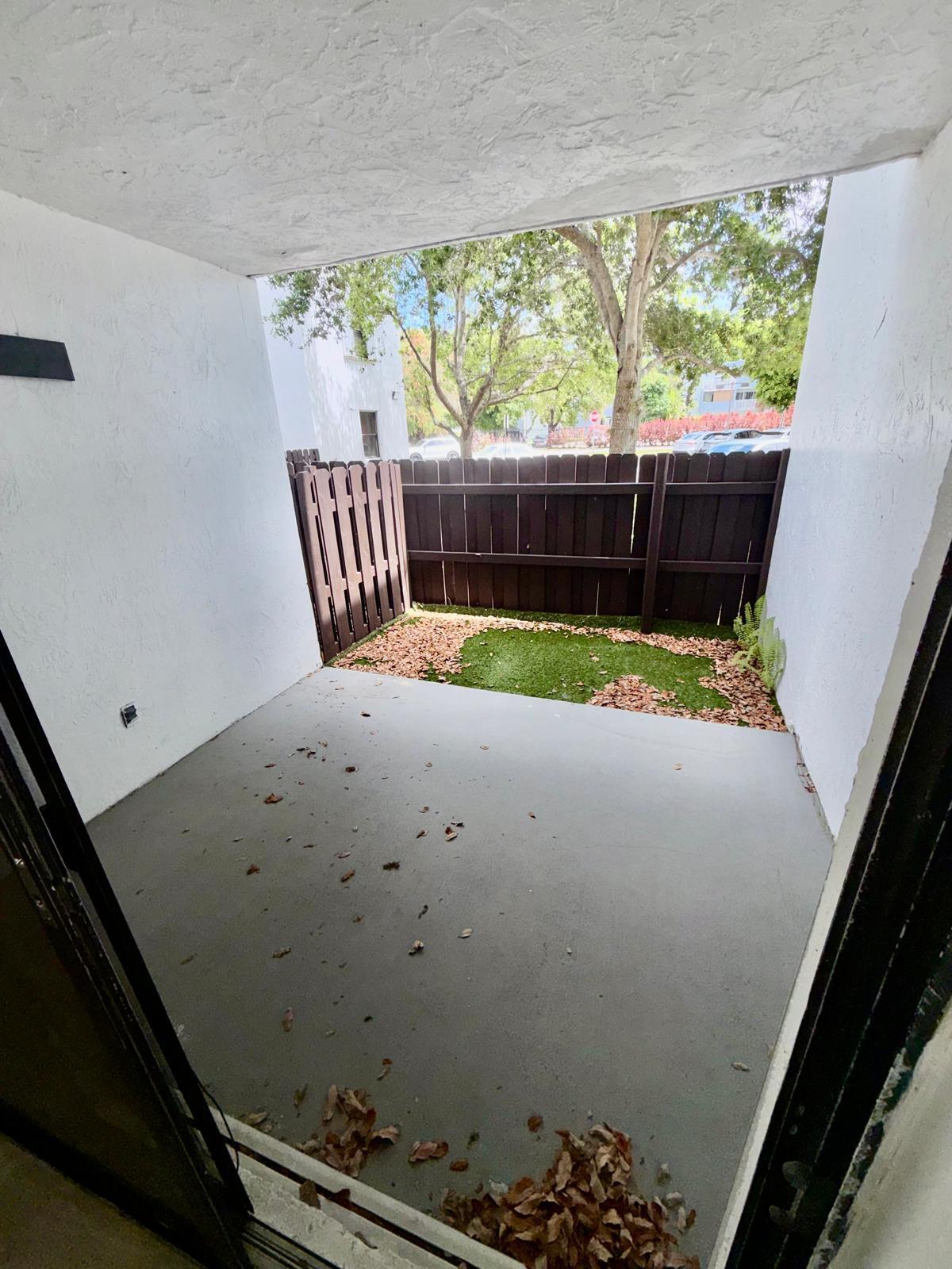 9405 Fontainebleau Boulevard 109