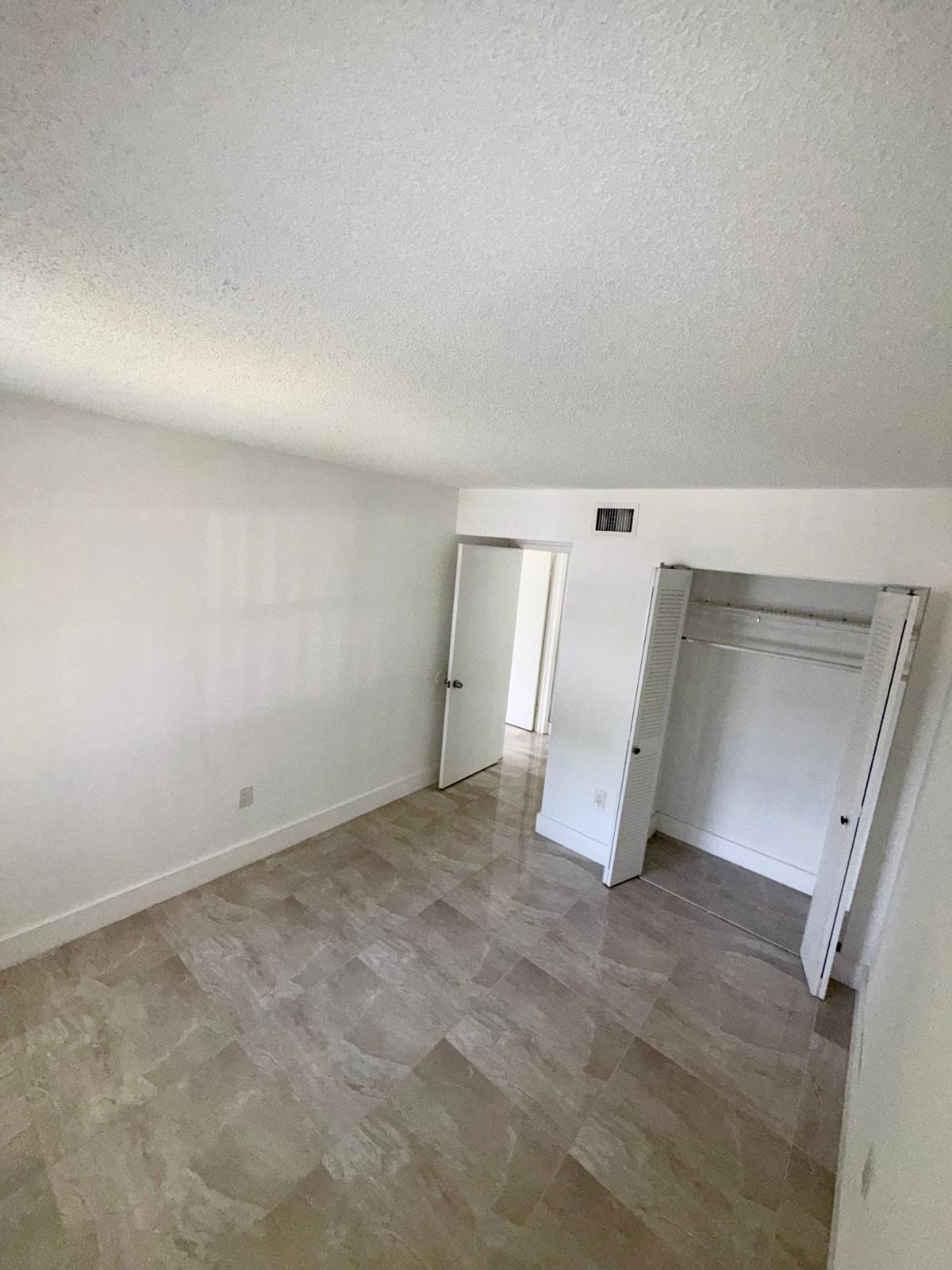 9405 Fontainebleau Boulevard 109
