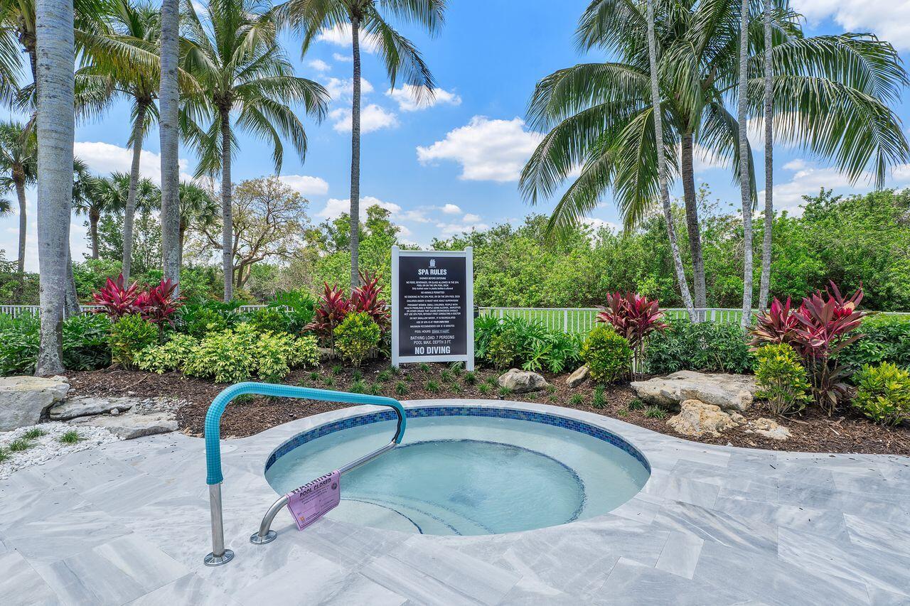 8040 NW 112th Terrace