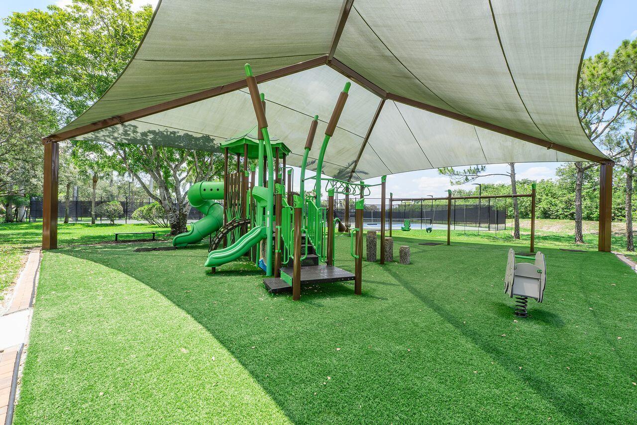 8040 NW 112th Terrace