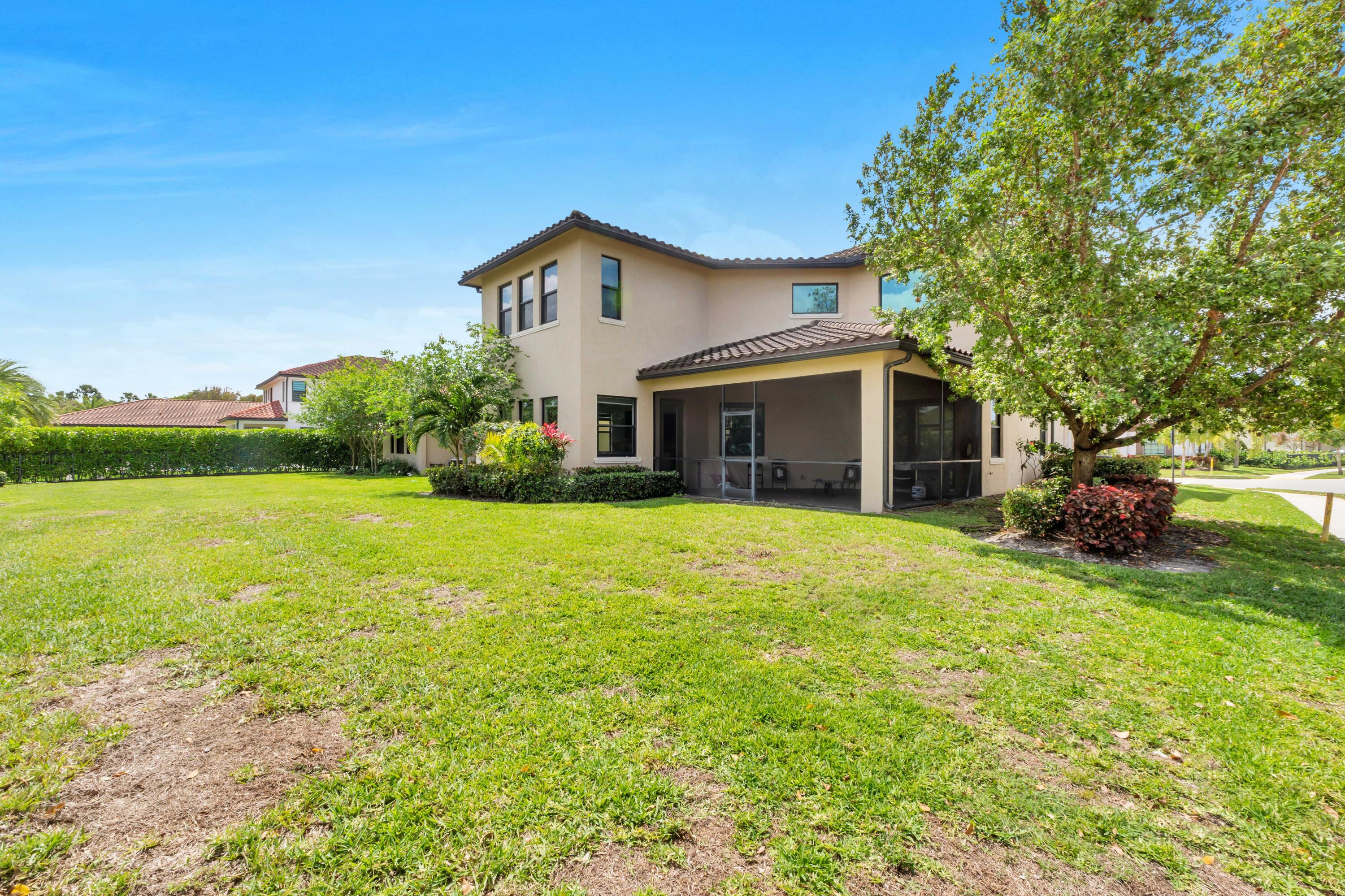 11795 Waterway Circle