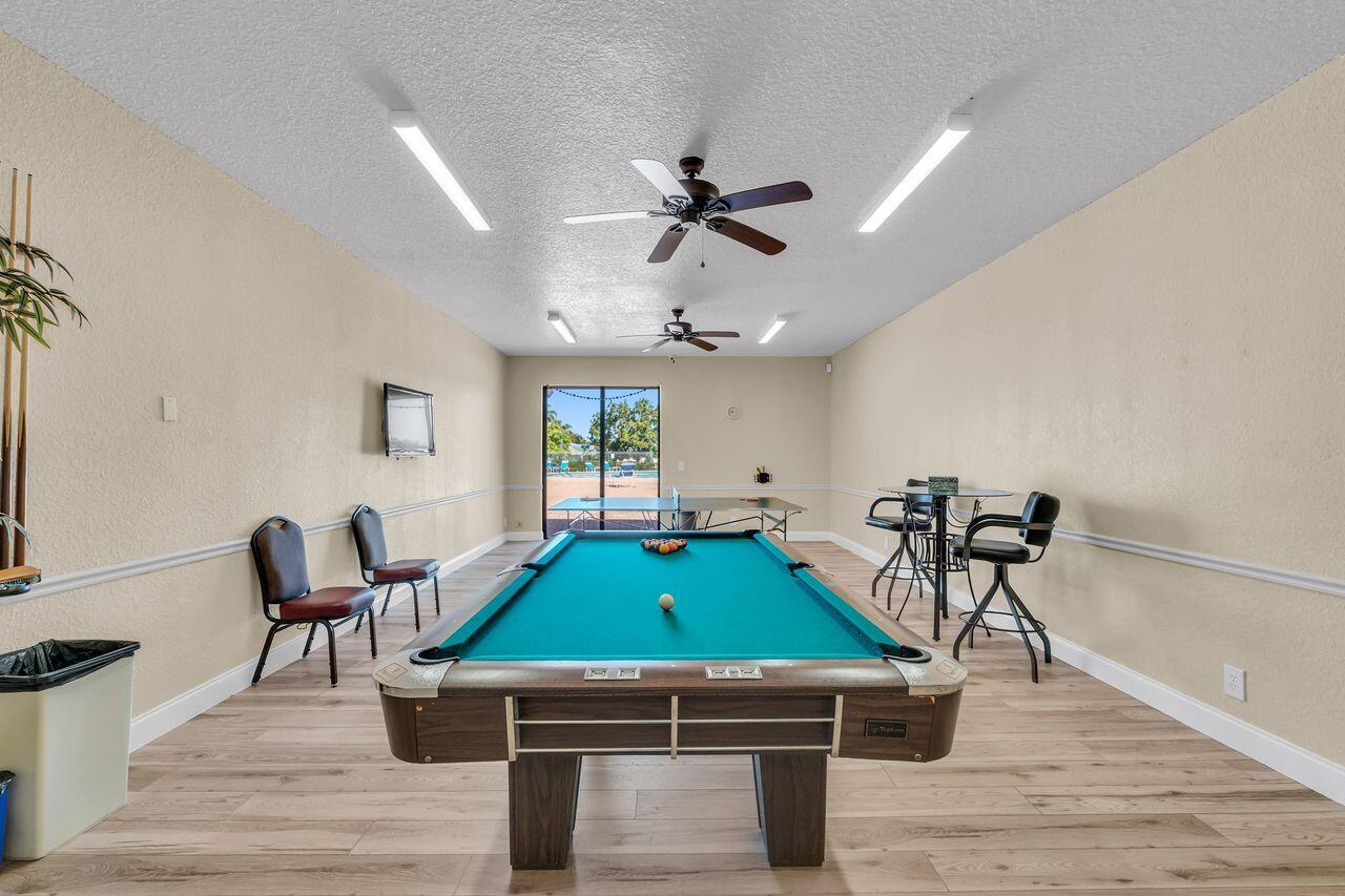 14765 Country Lane