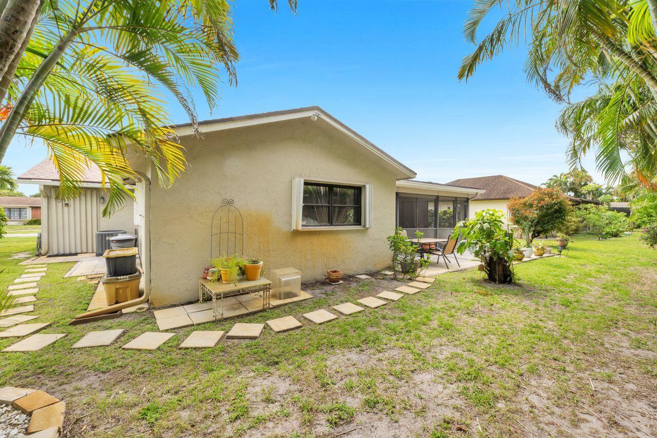 14765 Country Lane