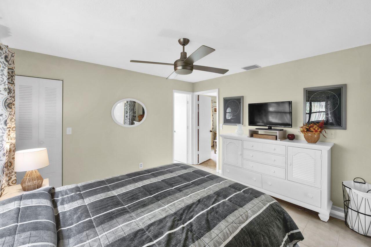 14765 Country Lane