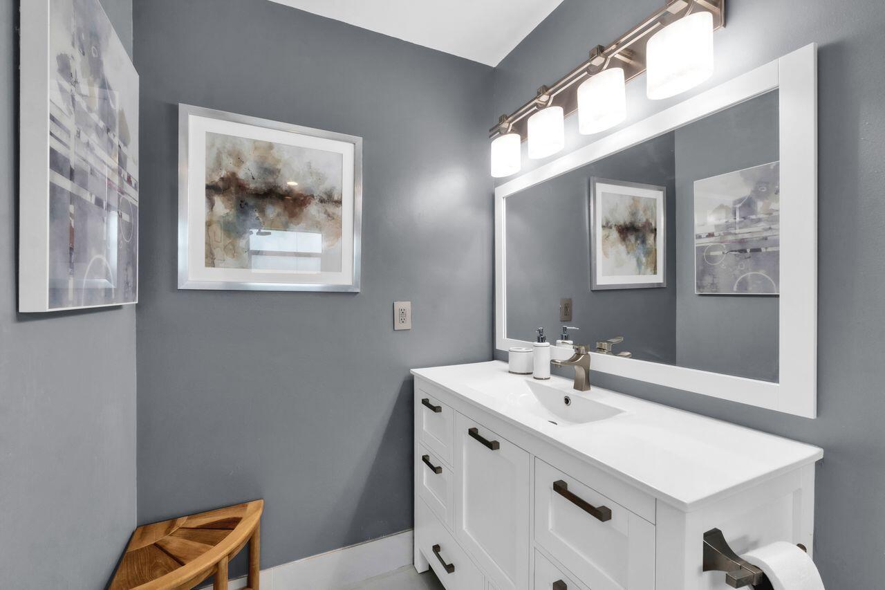 14765 Country Lane
