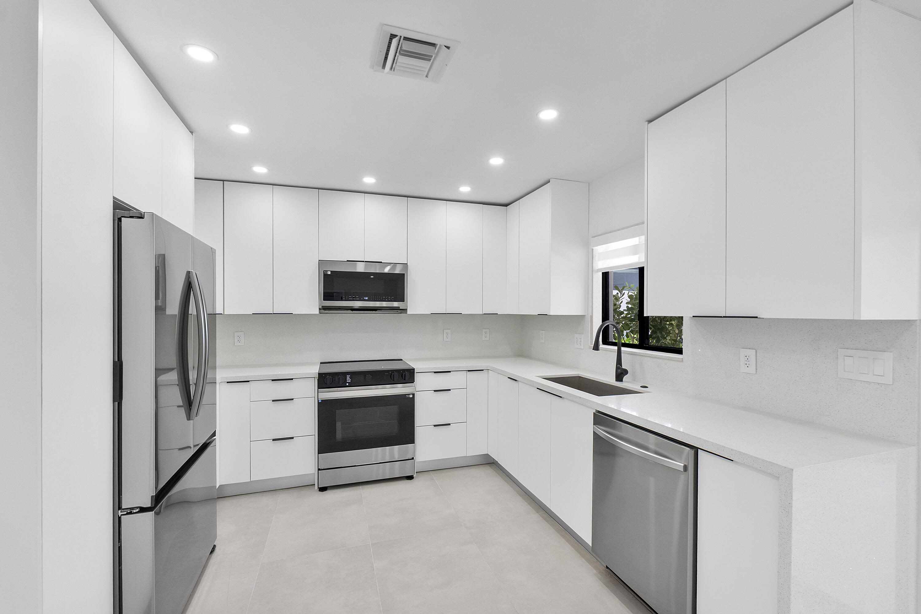 491 SE 19th Avenue