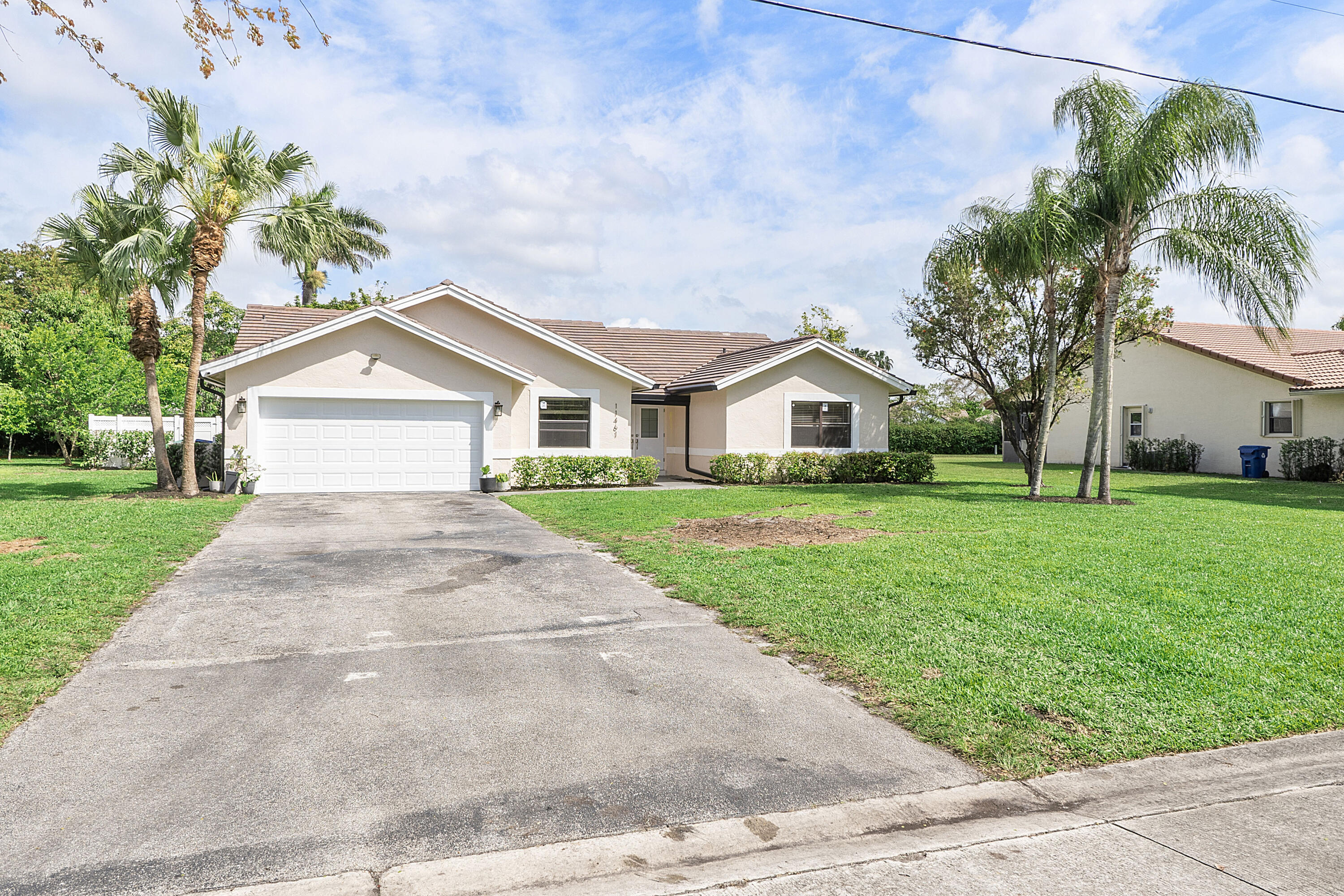 11461 NW 39th Street