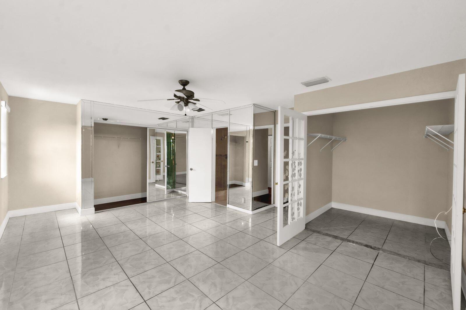 4295 Coral Springs Drive Unit: 3c