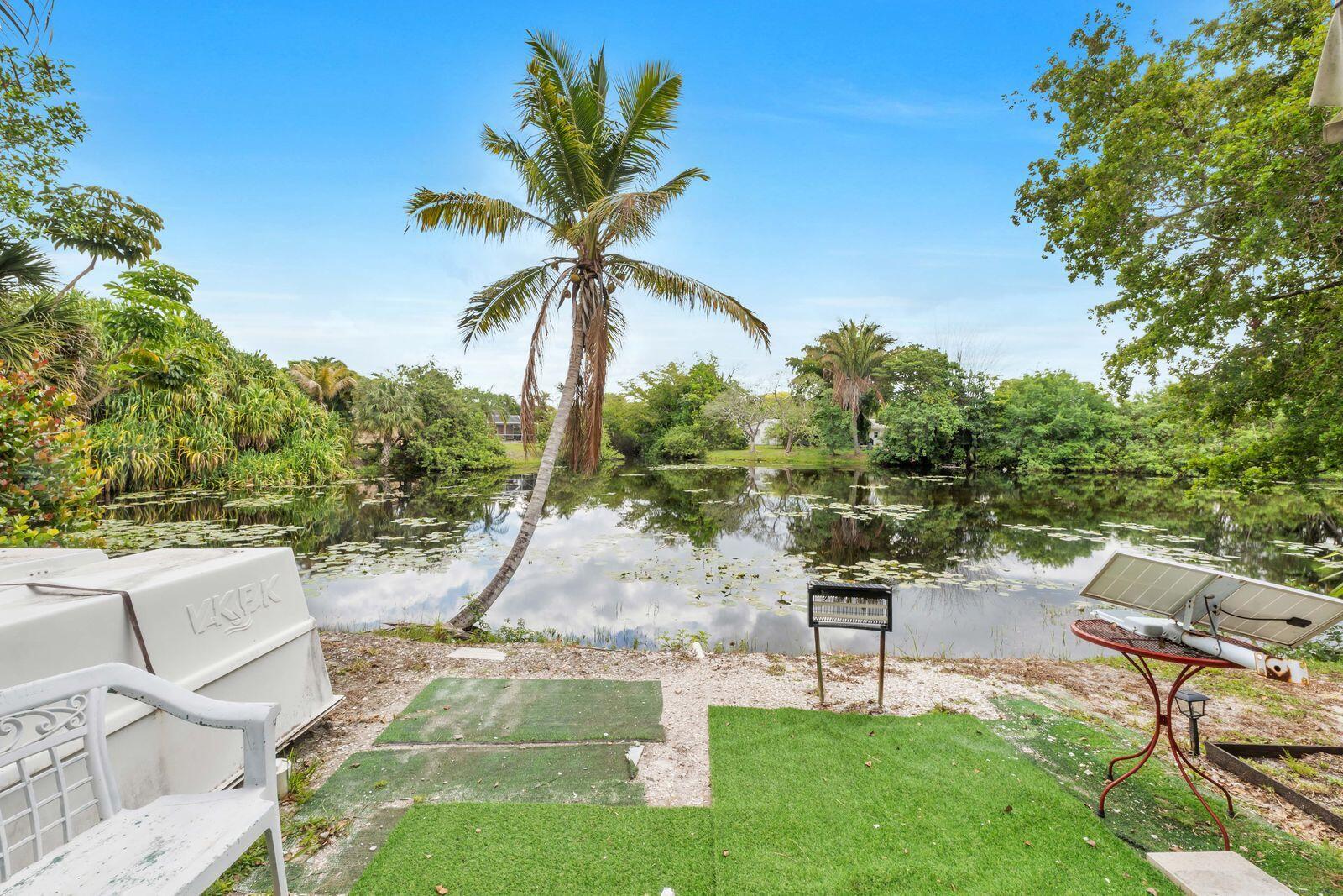 4295 Coral Springs Drive Unit: 3c