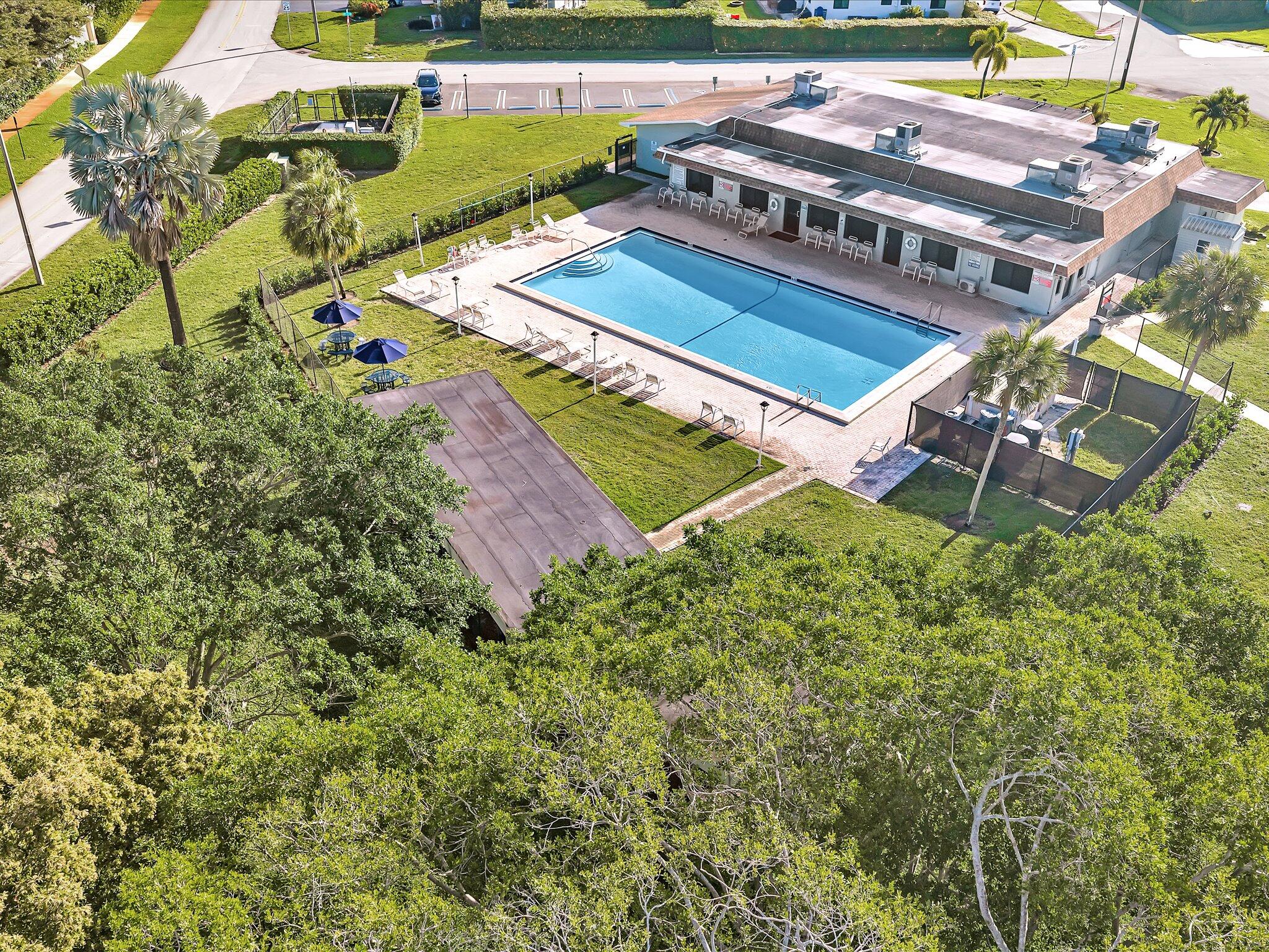9603 NW 73rd Street