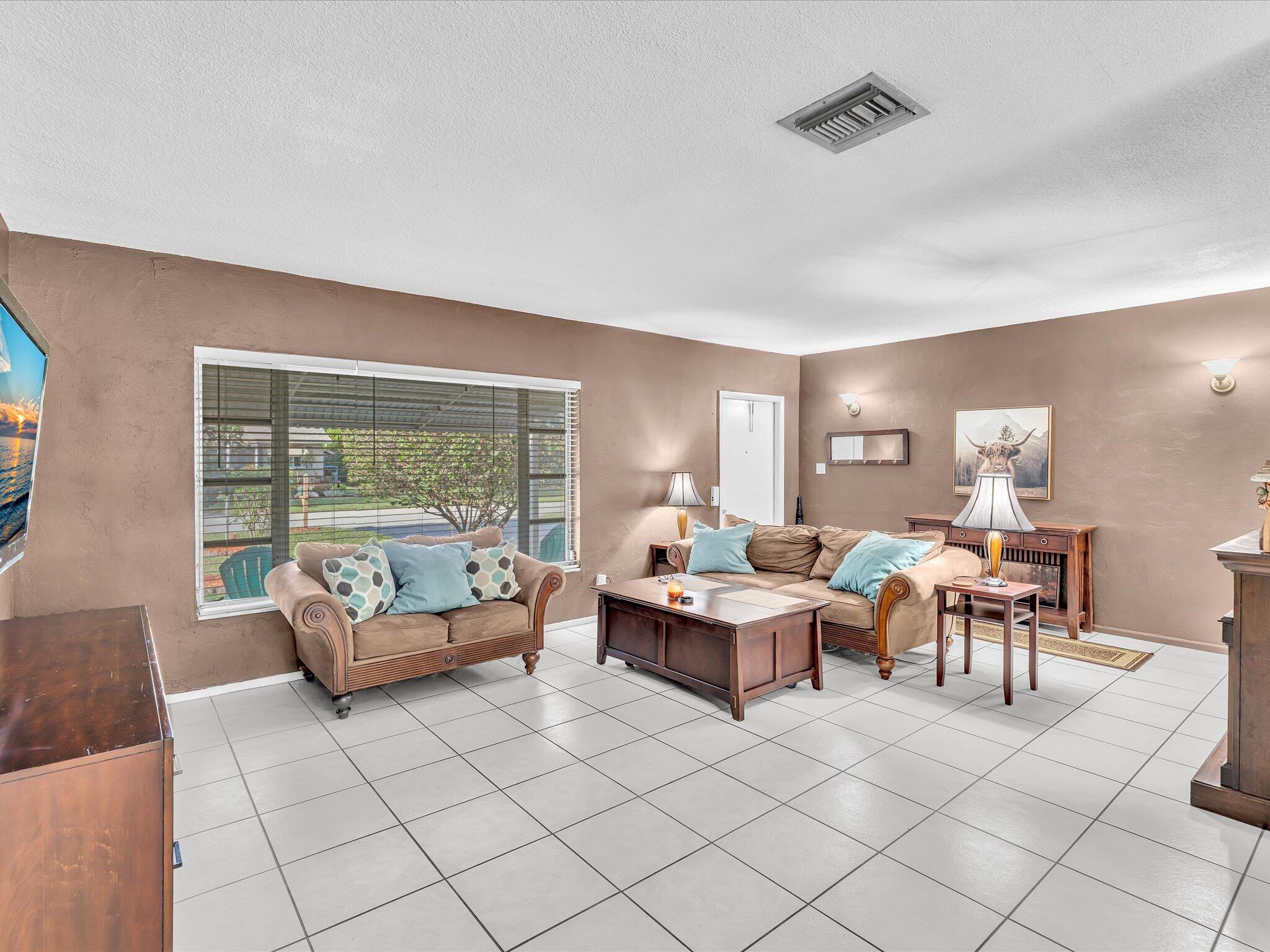 9603 NW 73rd Street