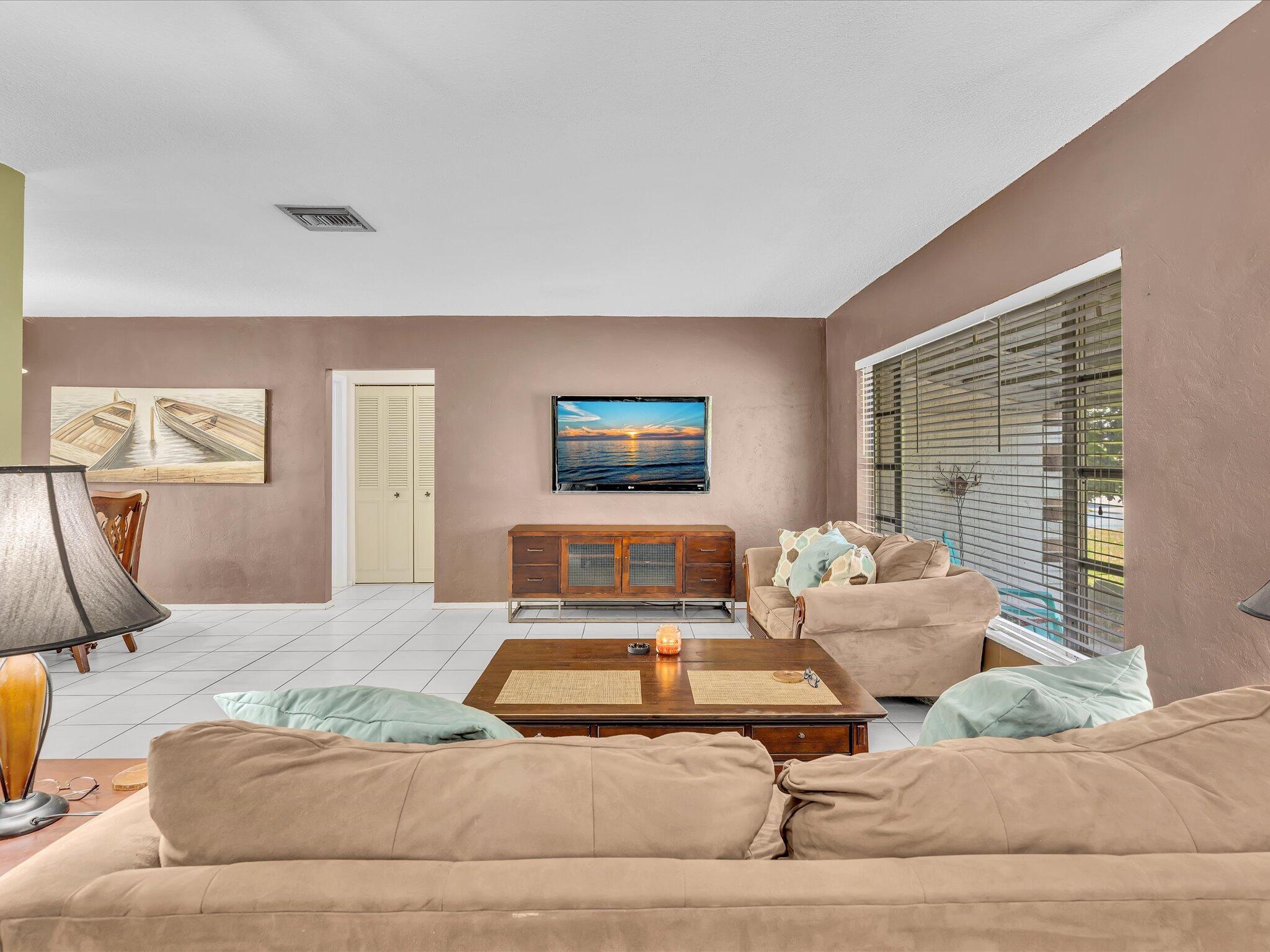 9603 NW 73rd Street