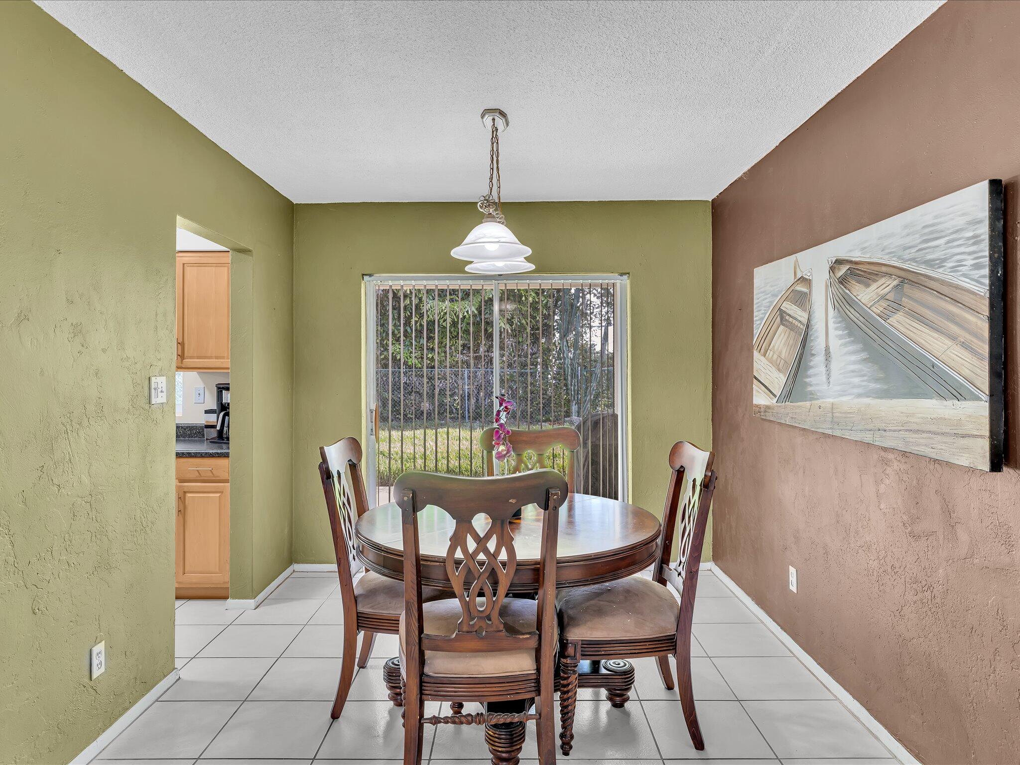 9603 NW 73rd Street