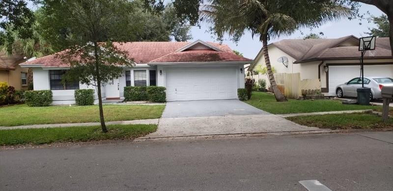 9555 NW 25th Court