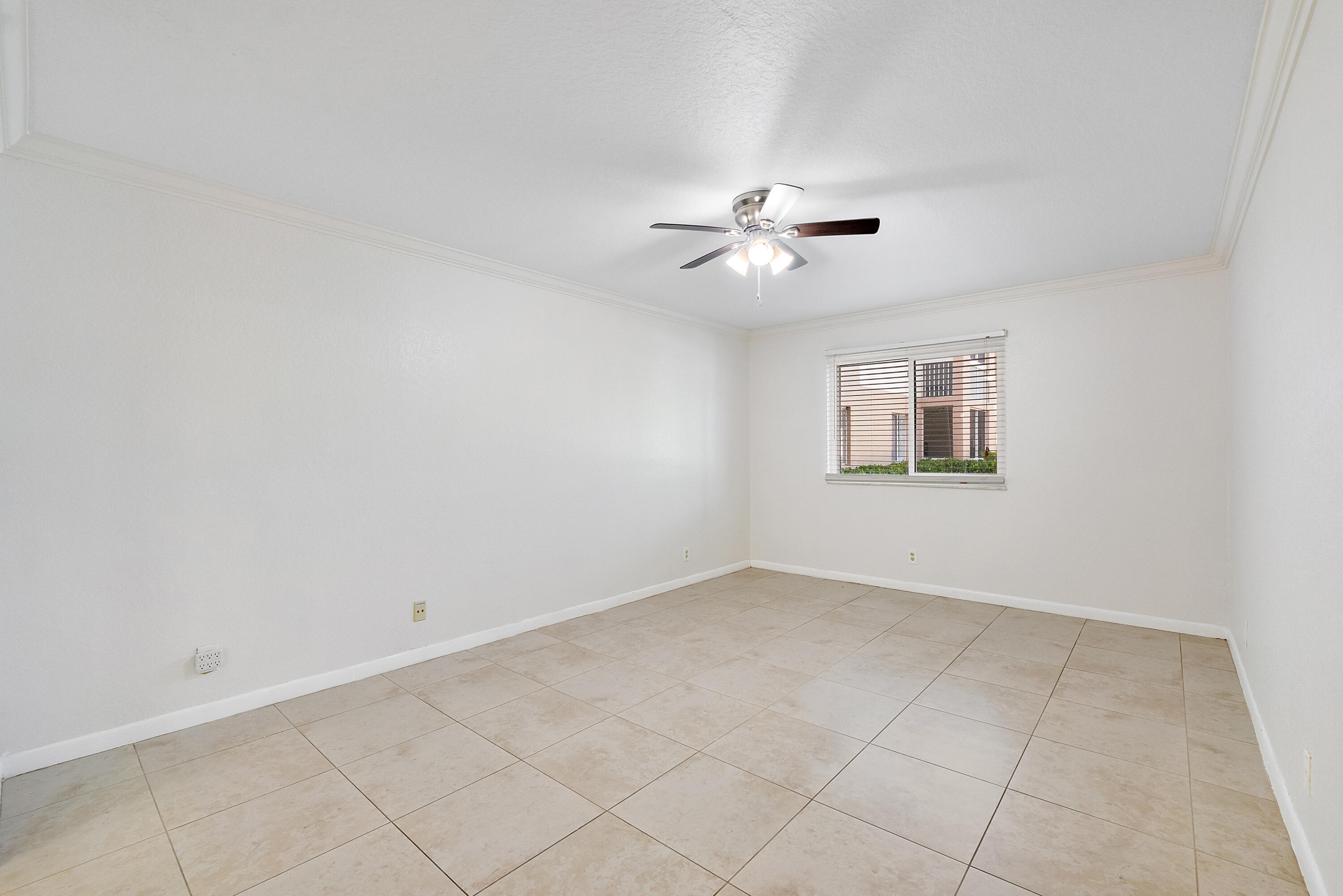 9777 Westview Drive 1112