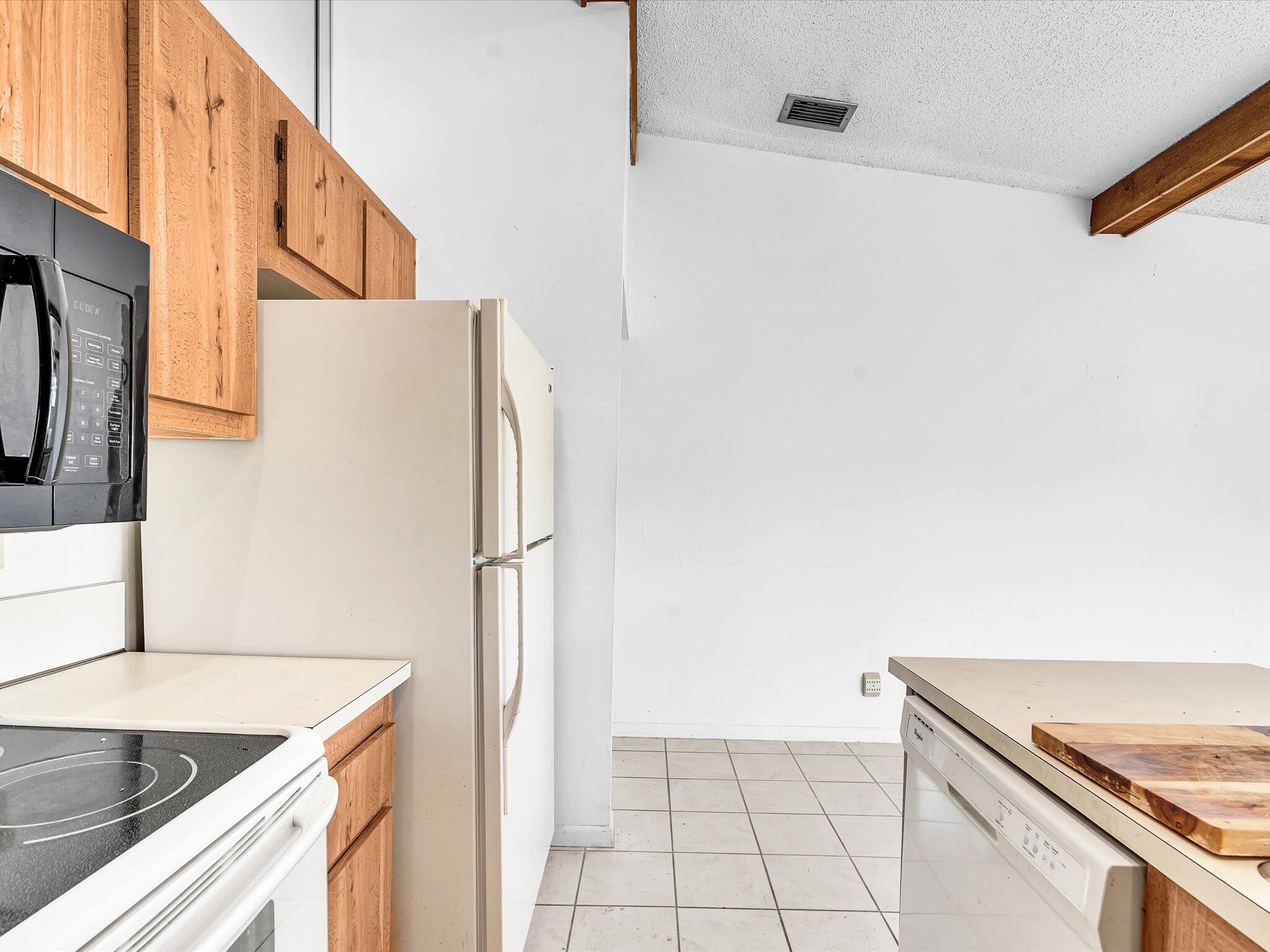 8949 NW 9th Place