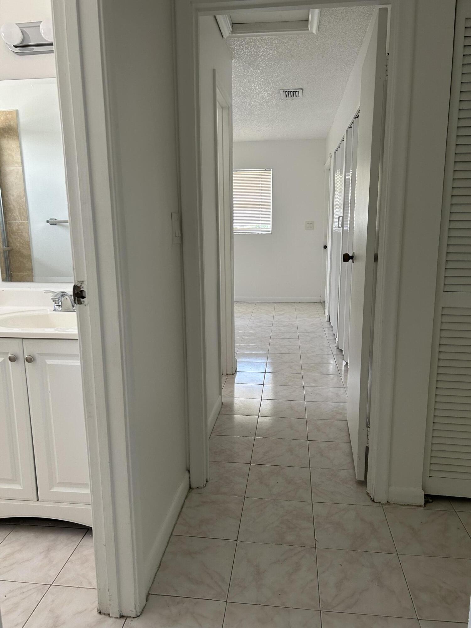 6140 SW 41st Court 1