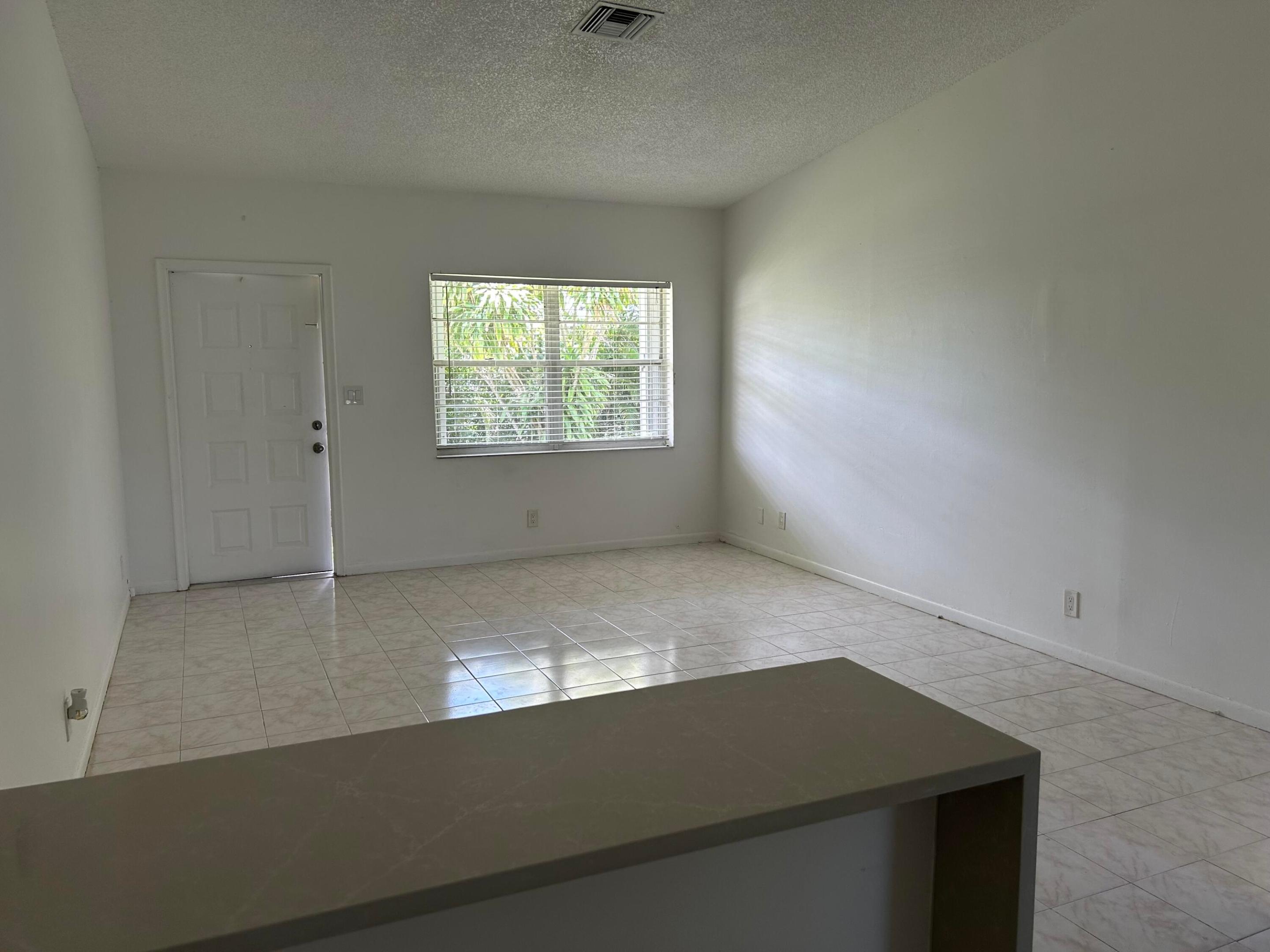 6140 SW 41st Court 1