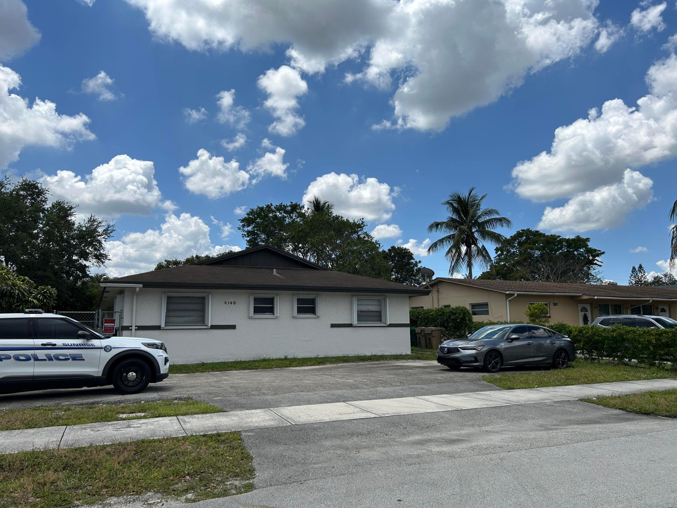 6140 SW 41st Court 1