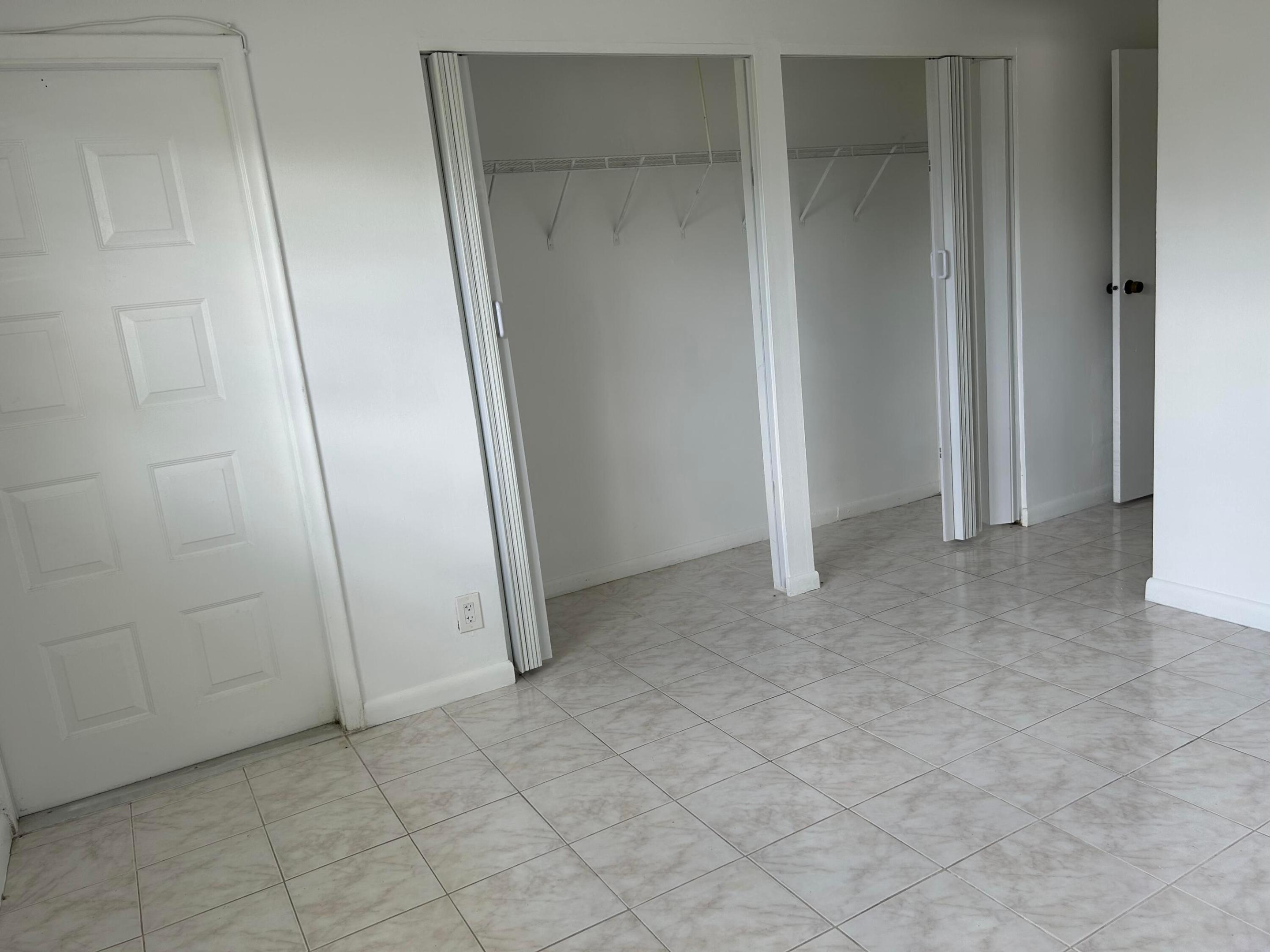 6140 SW 41st Court 1
