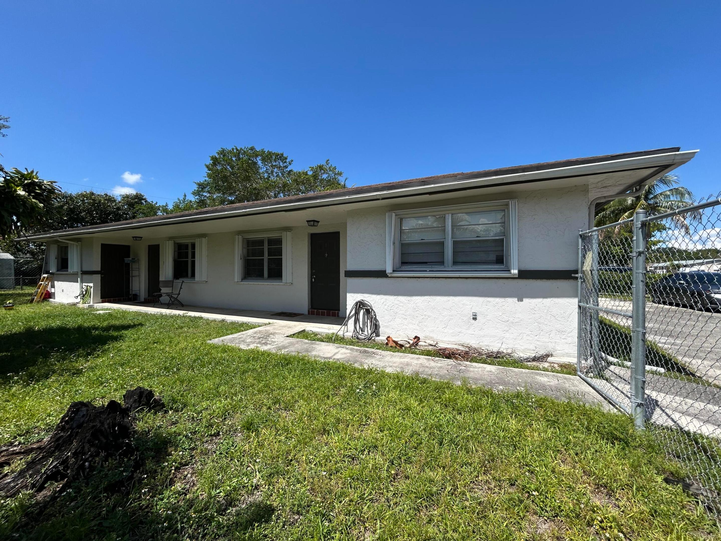 6140 SW 41st Court 1