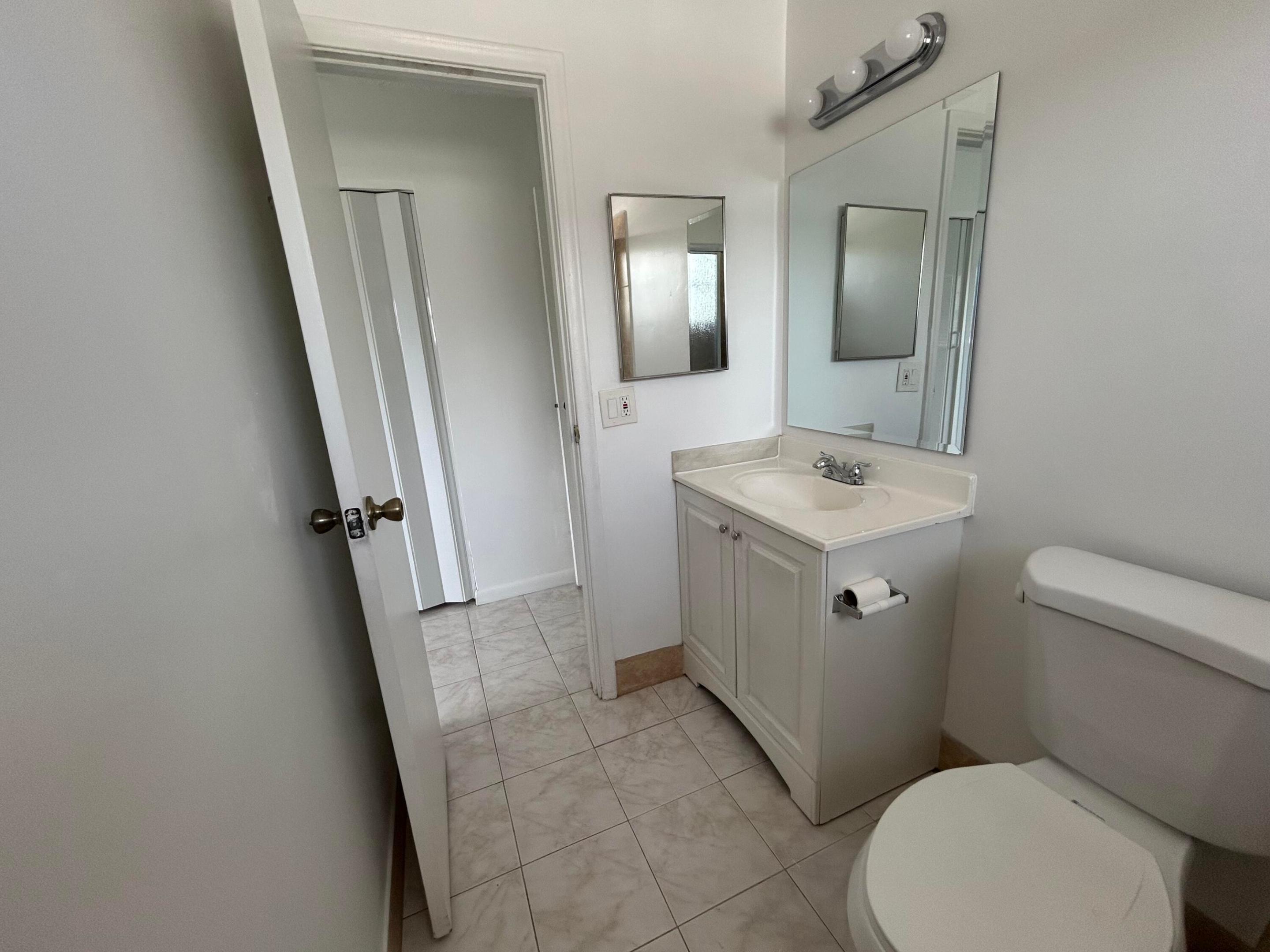 6140 SW 41st Court 1
