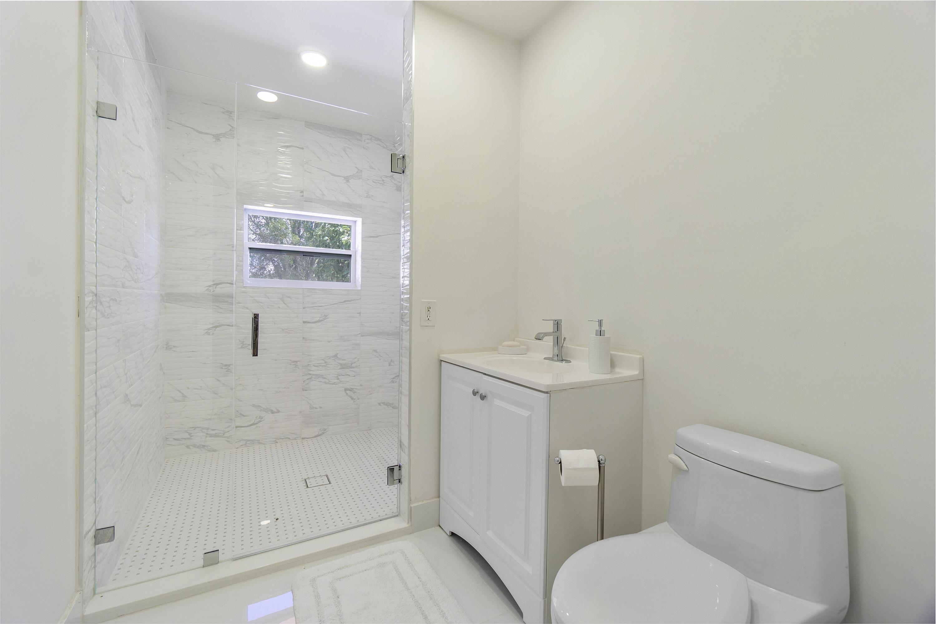 7600 NW 82nd Terrace