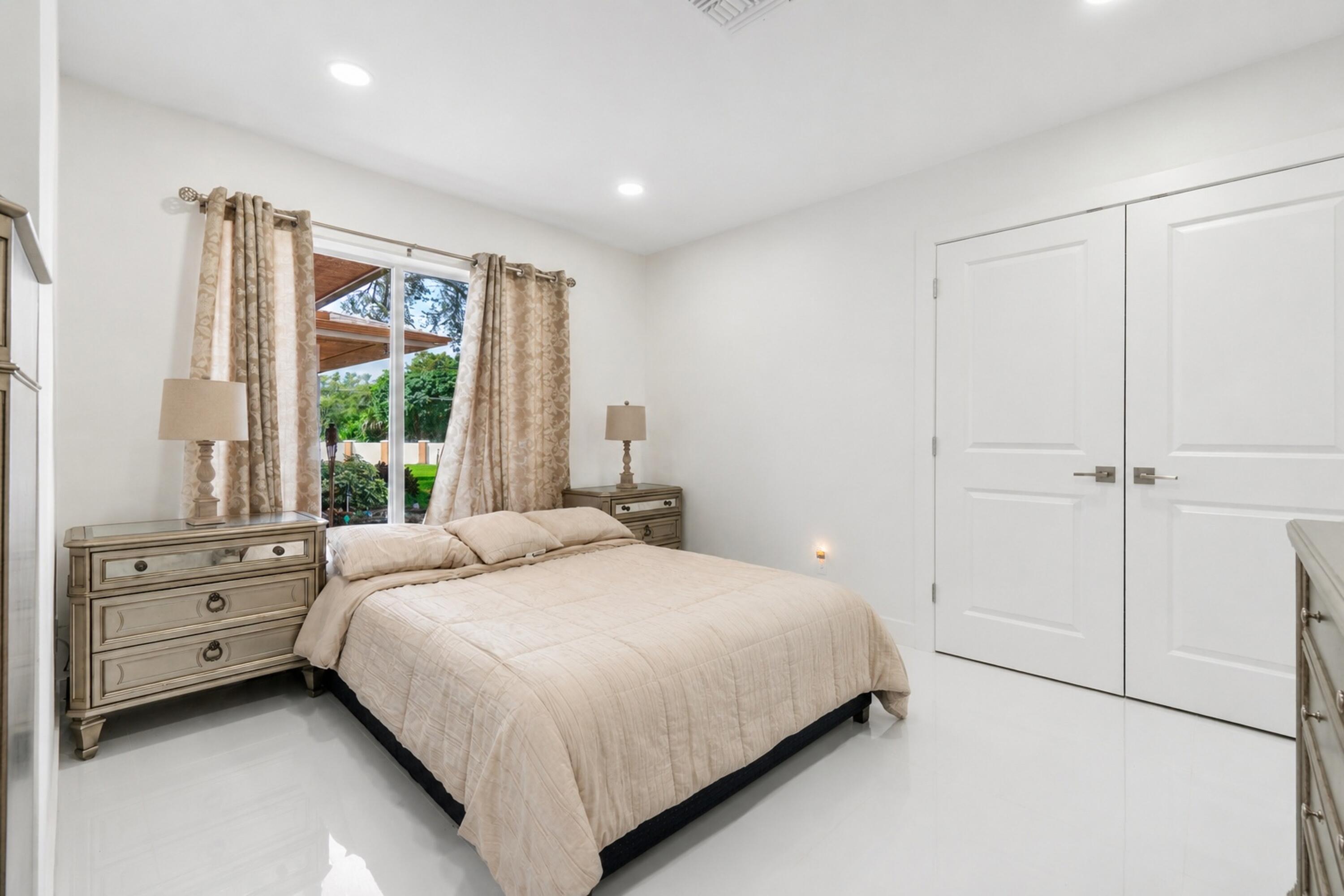 7600 NW 82nd Terrace