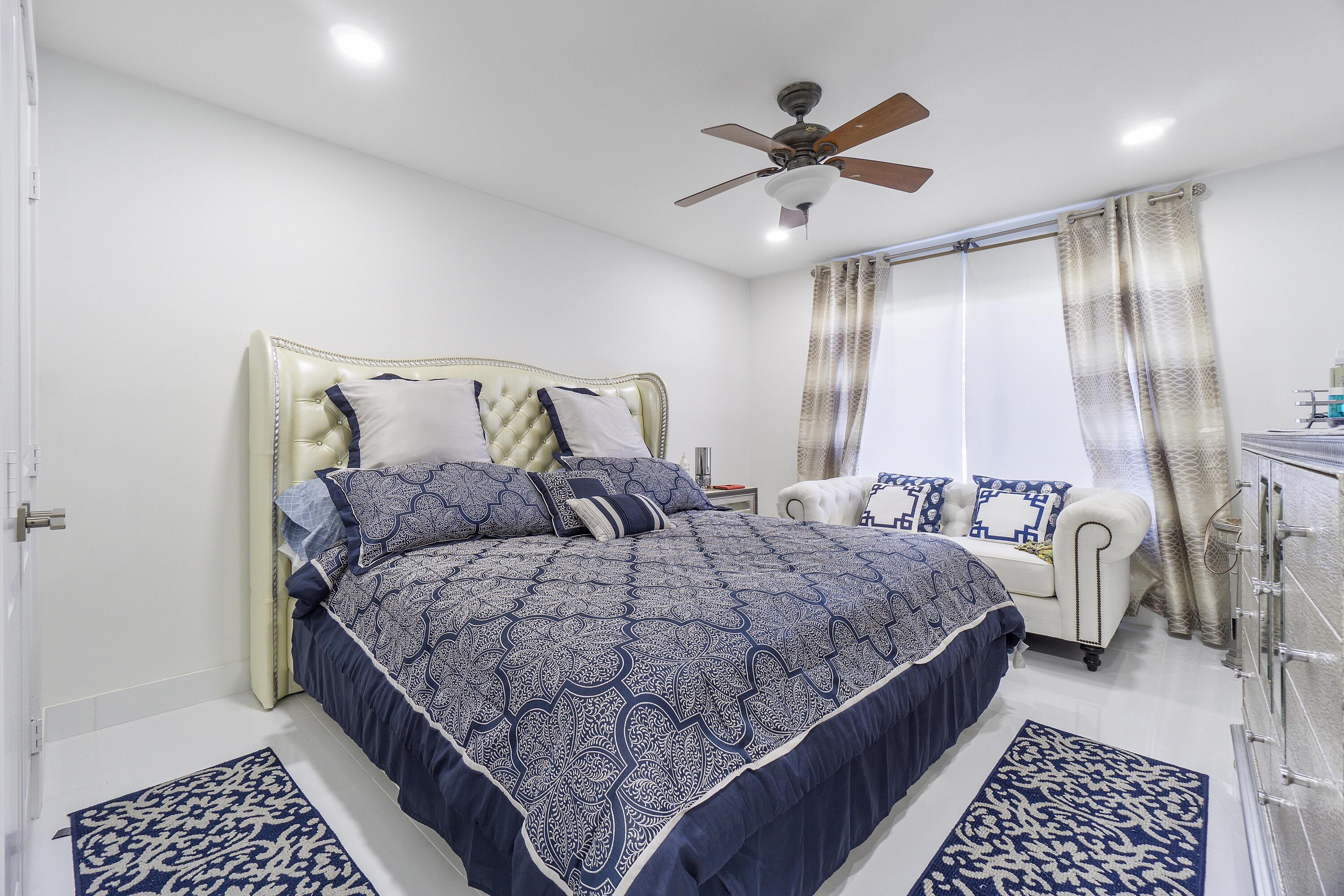 7600 NW 82nd Terrace