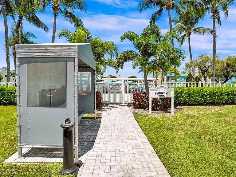 216 Tuscany D