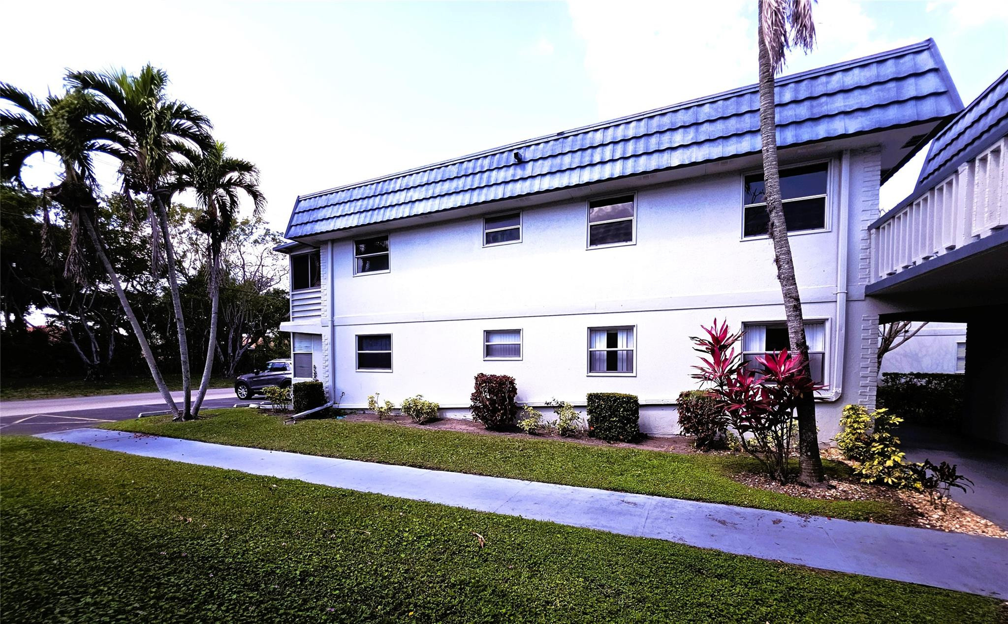 216 Tuscany D