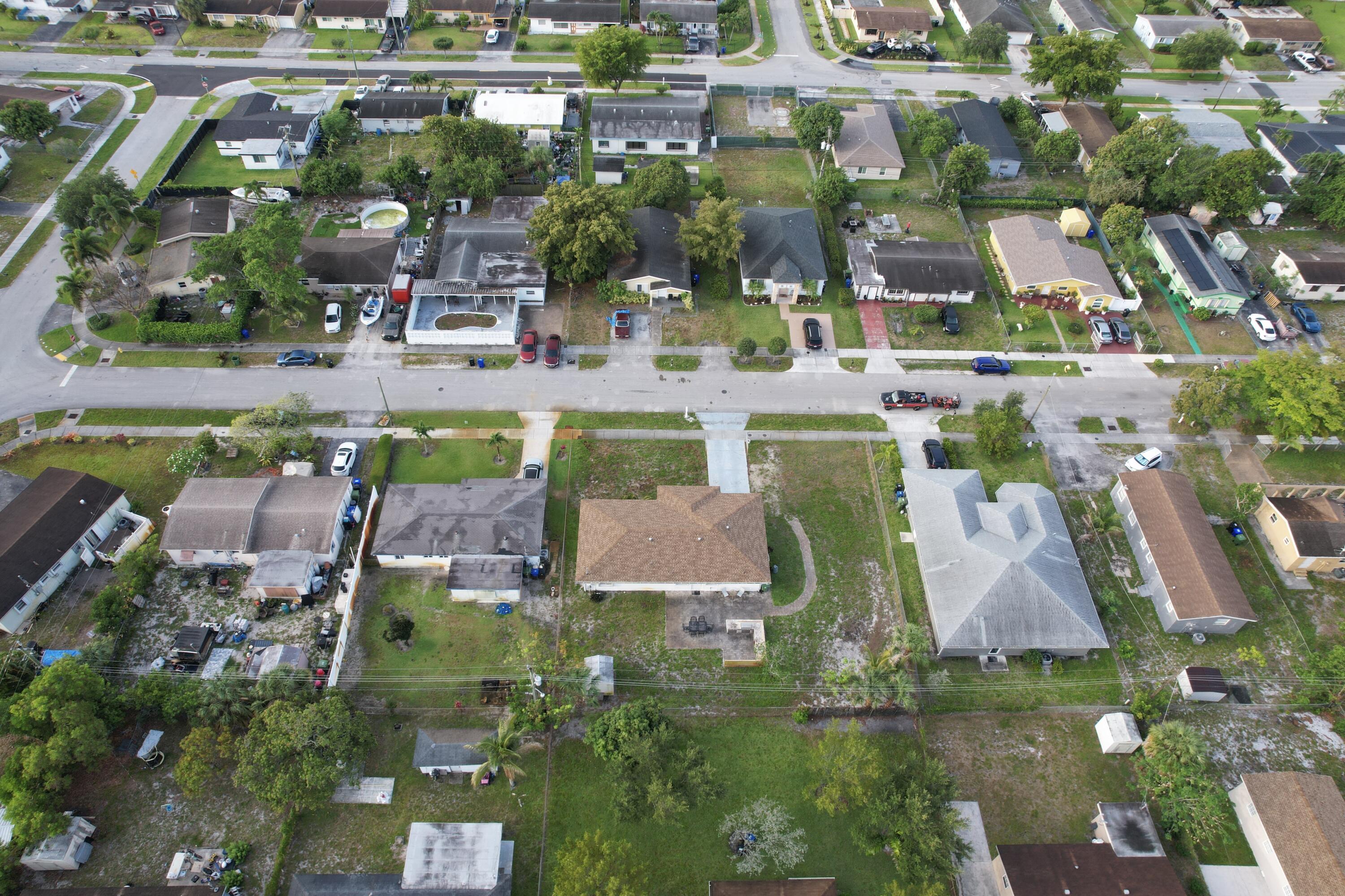 2881 NW 24th Court