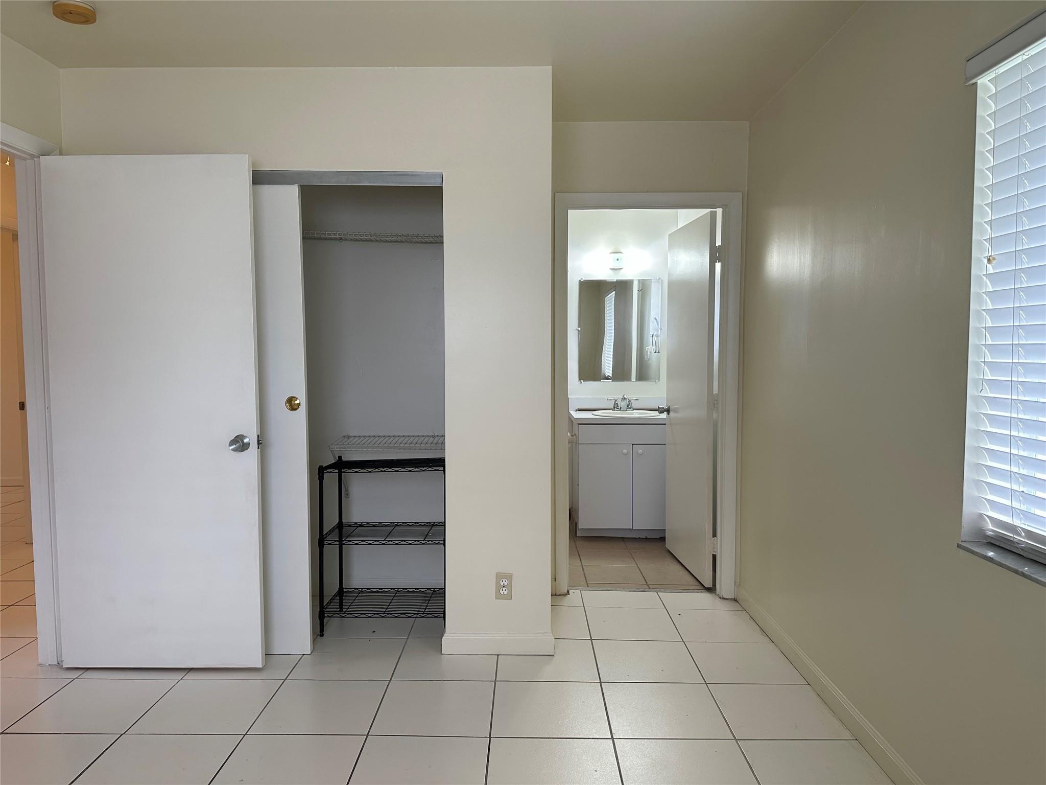 2881 NW 24th Court