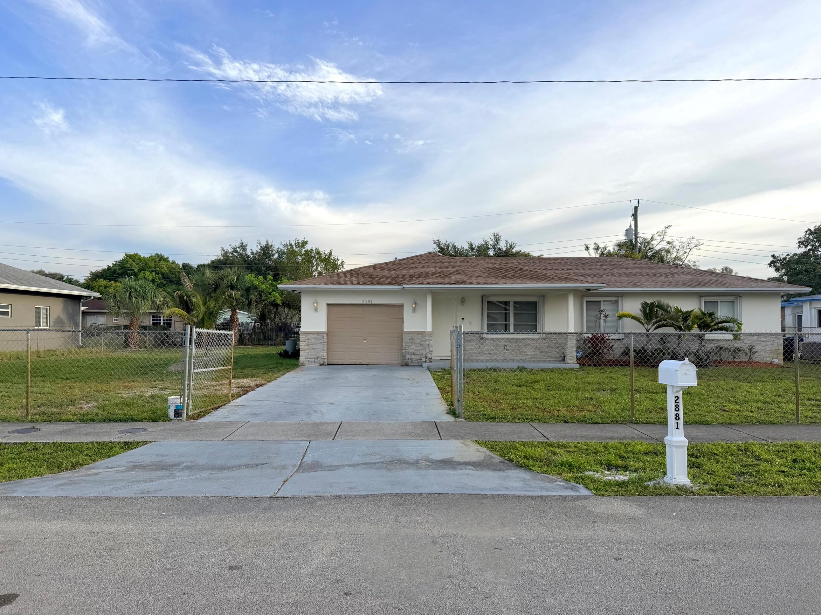 2881 NW 24th Court