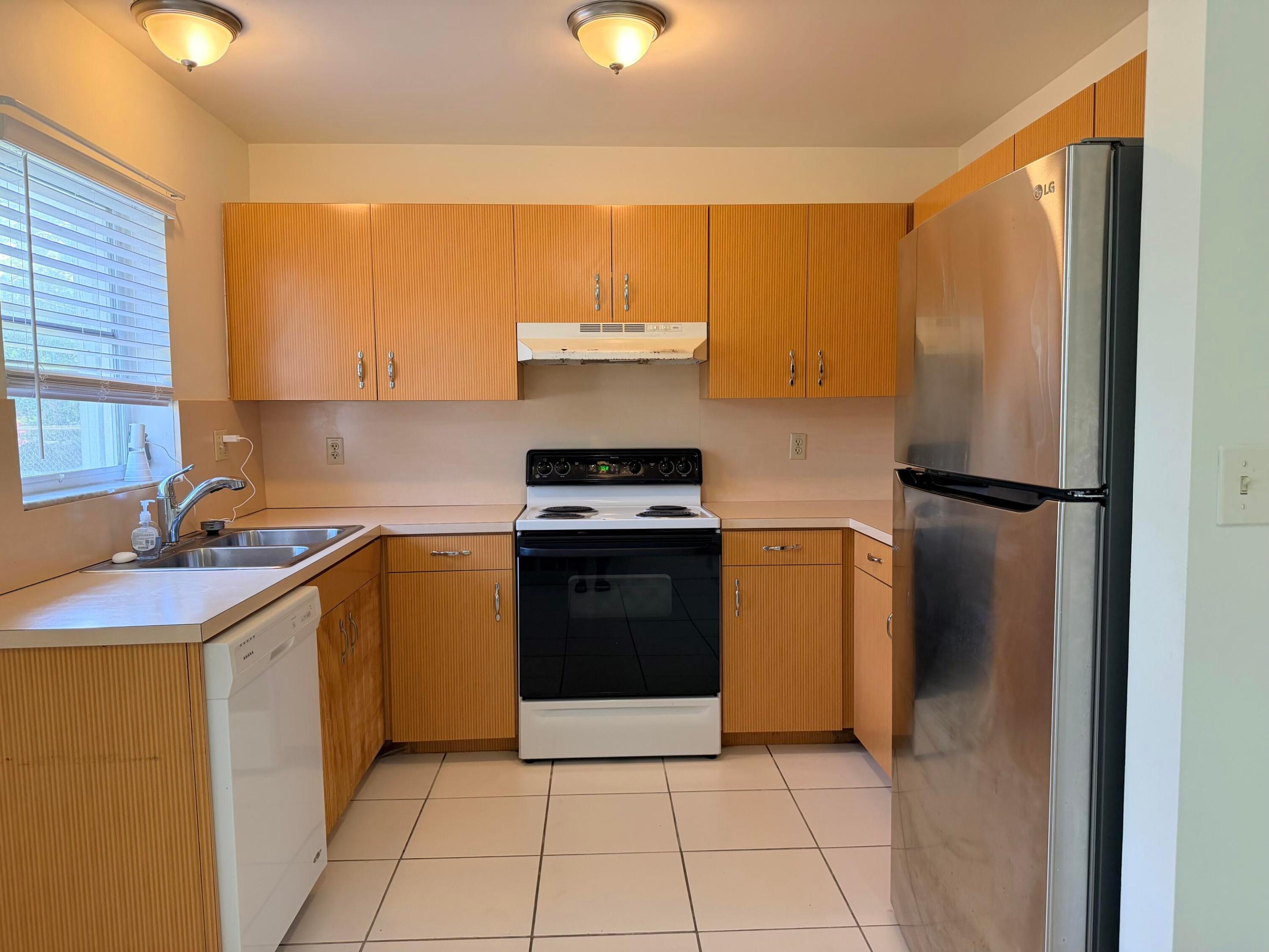 2881 NW 24th Court