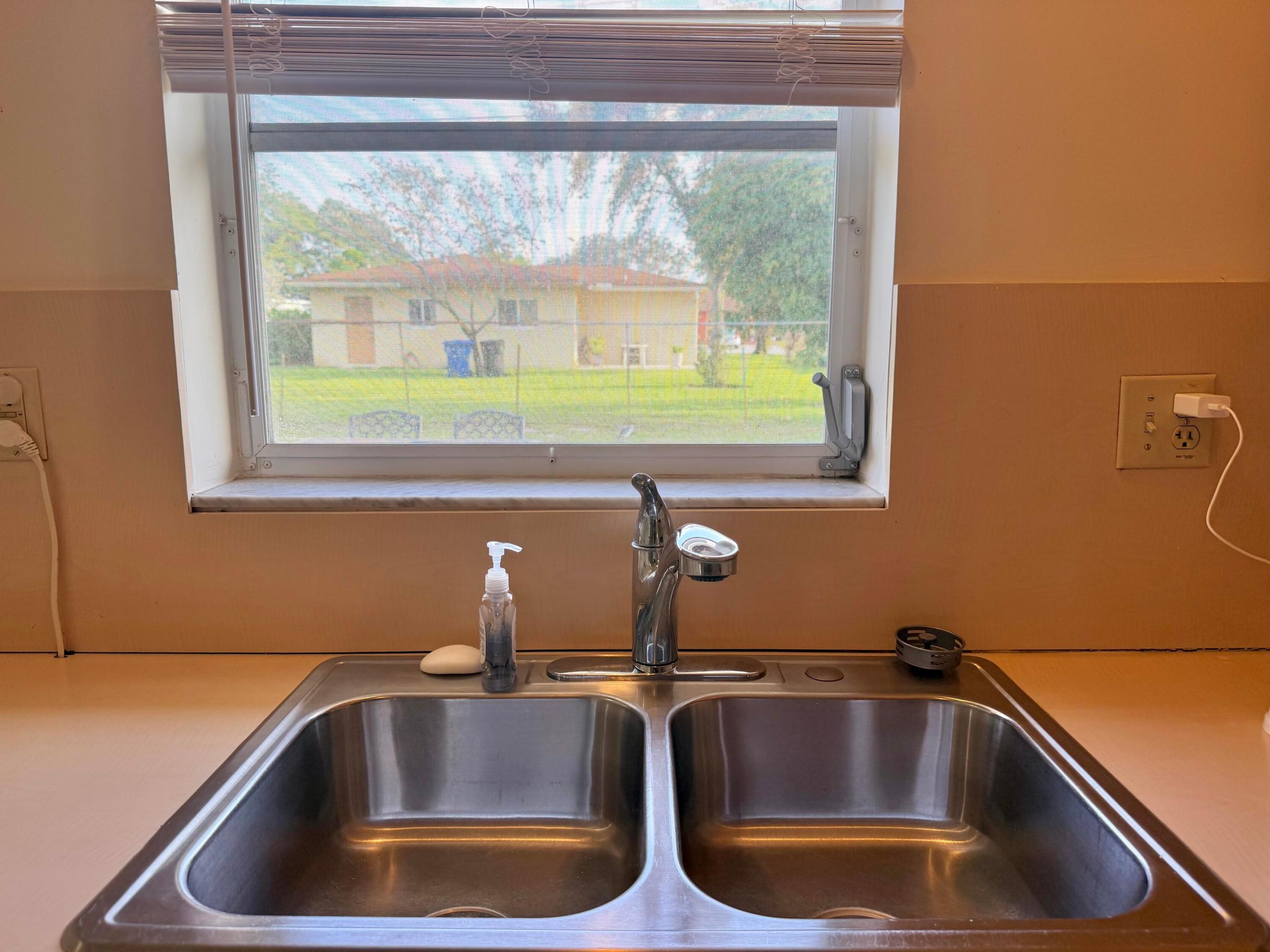 2881 NW 24th Court