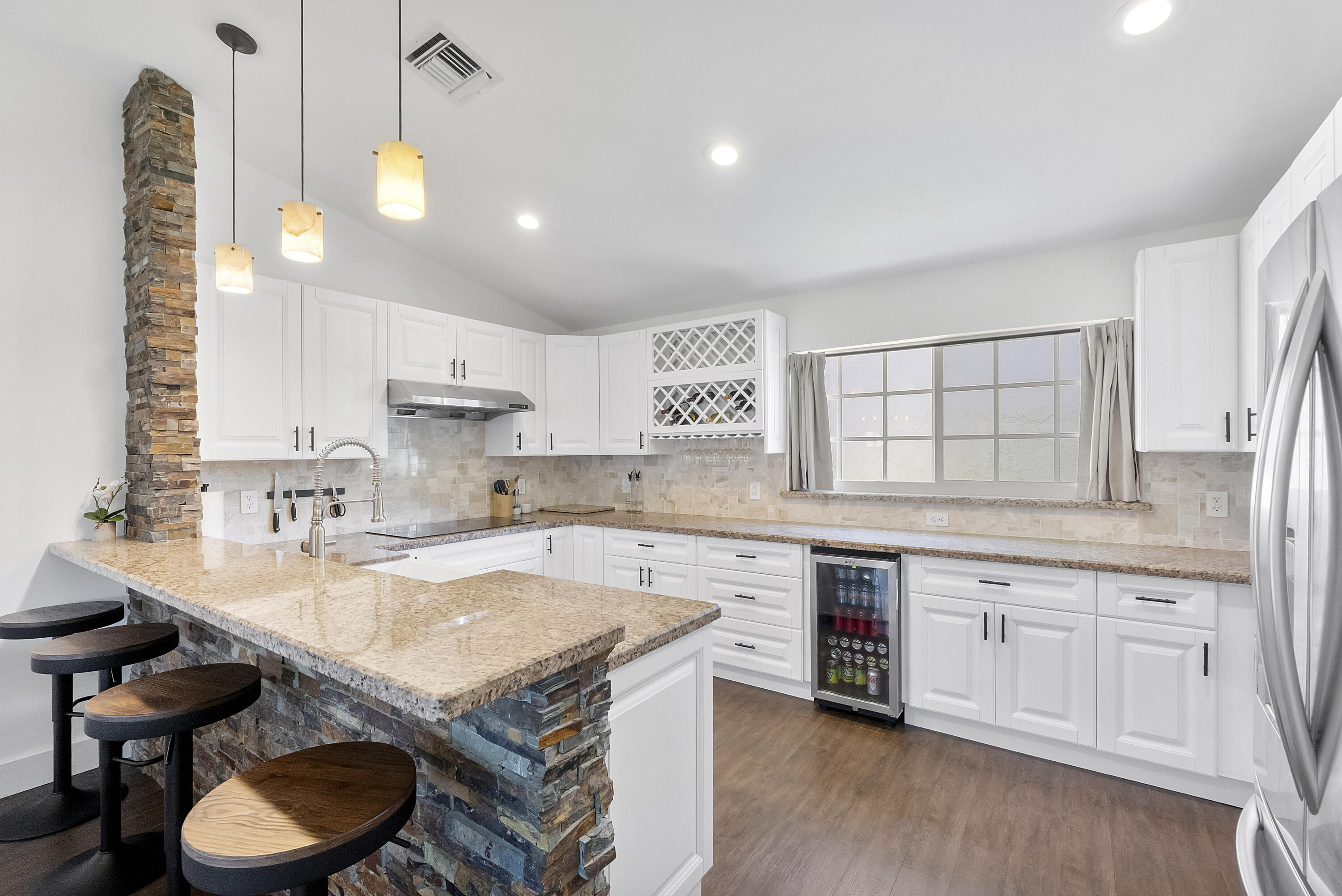 9800 NW 9th Court
