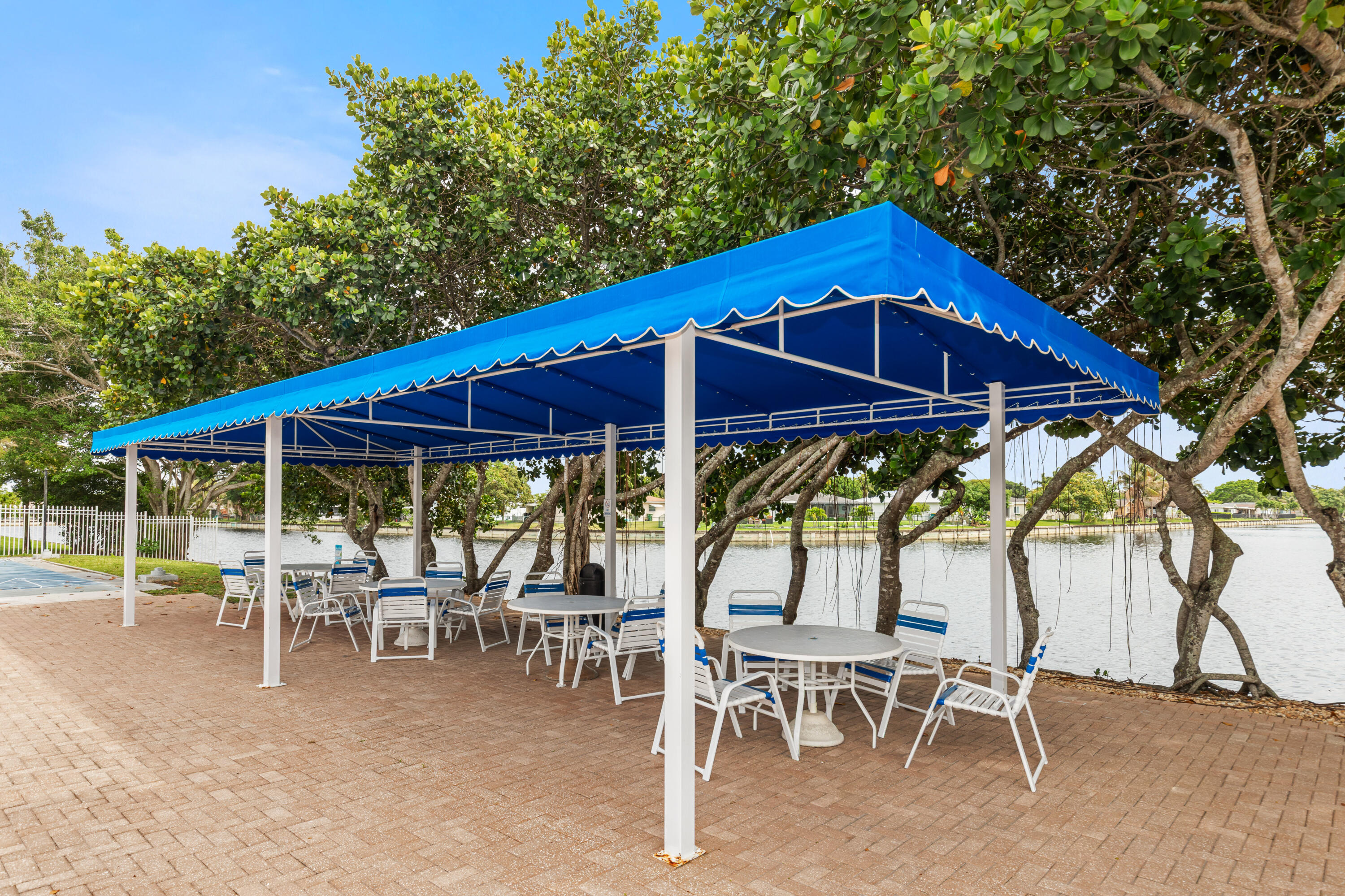 9200 Lime Bay Boulevard 115