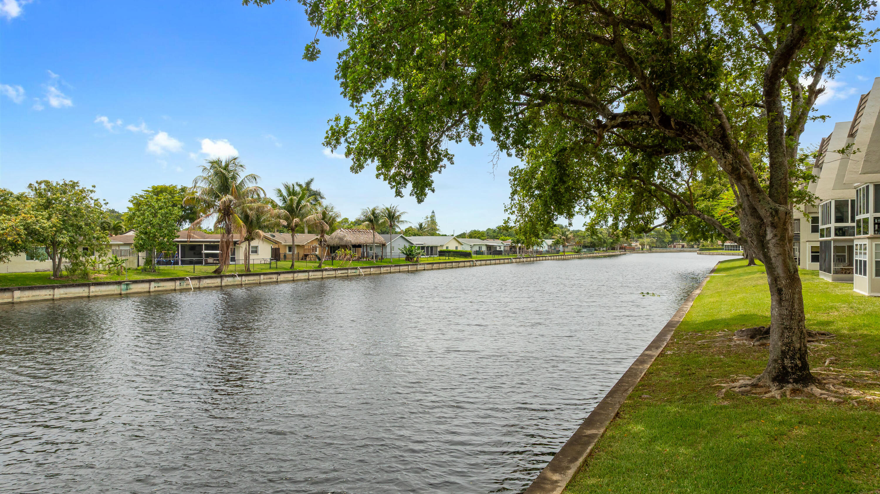 9200 Lime Bay Boulevard 115