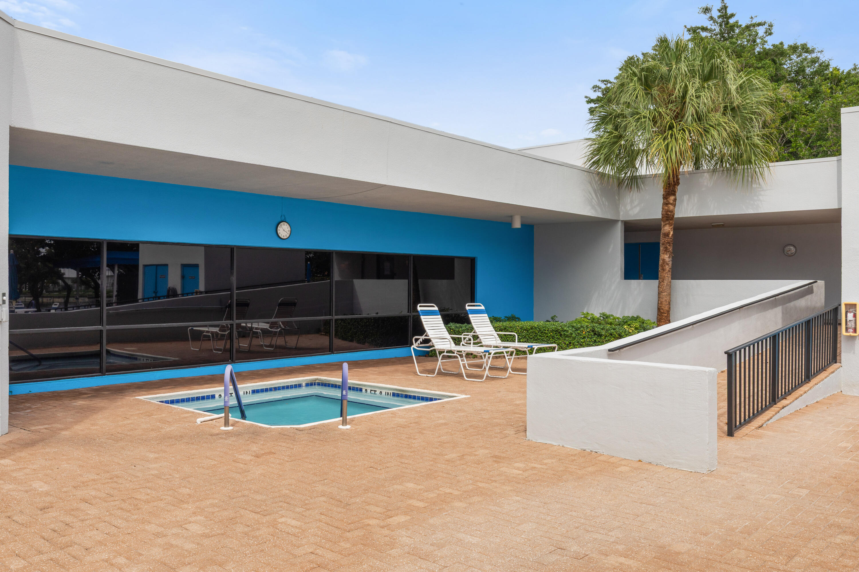 9200 Lime Bay Boulevard 115