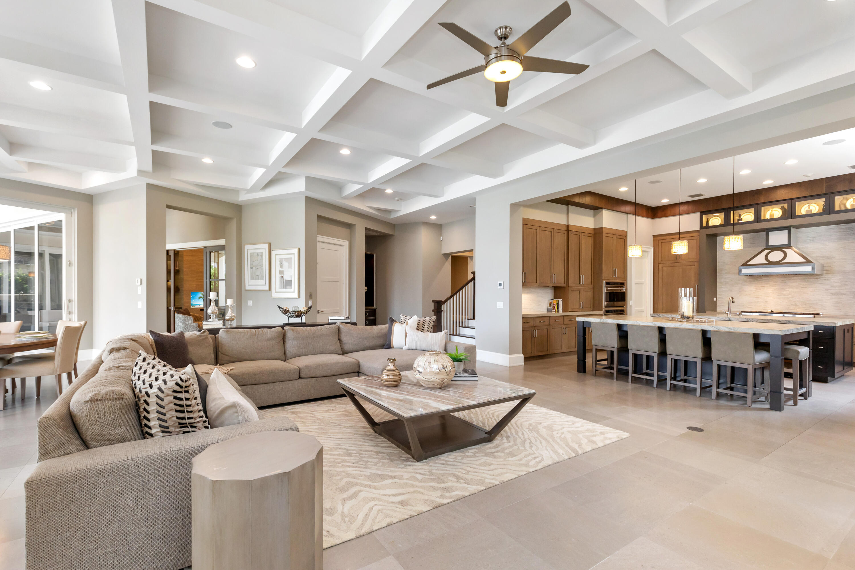 3211 NE 27th Avenue