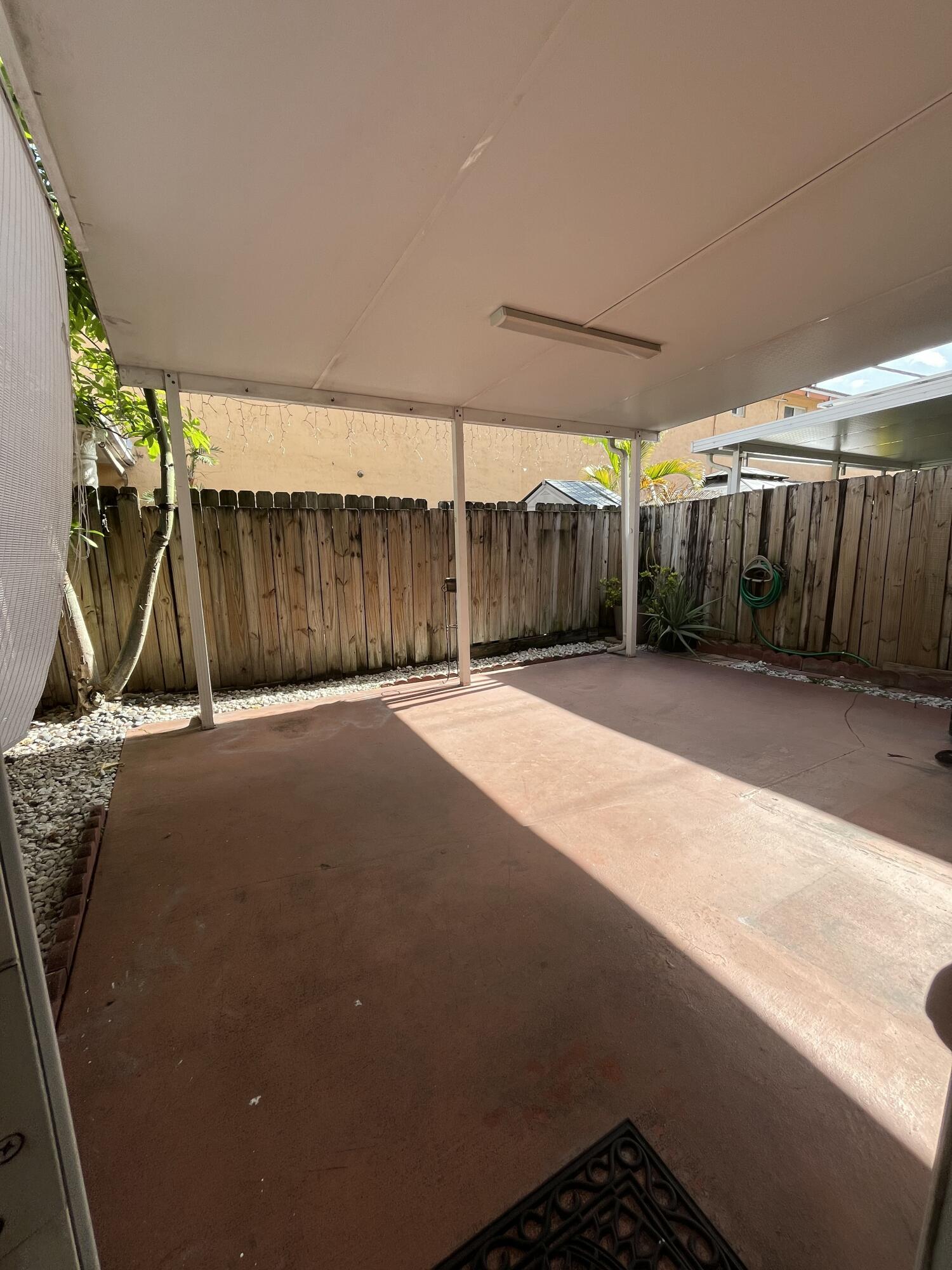 8714 NW 107 Terrace