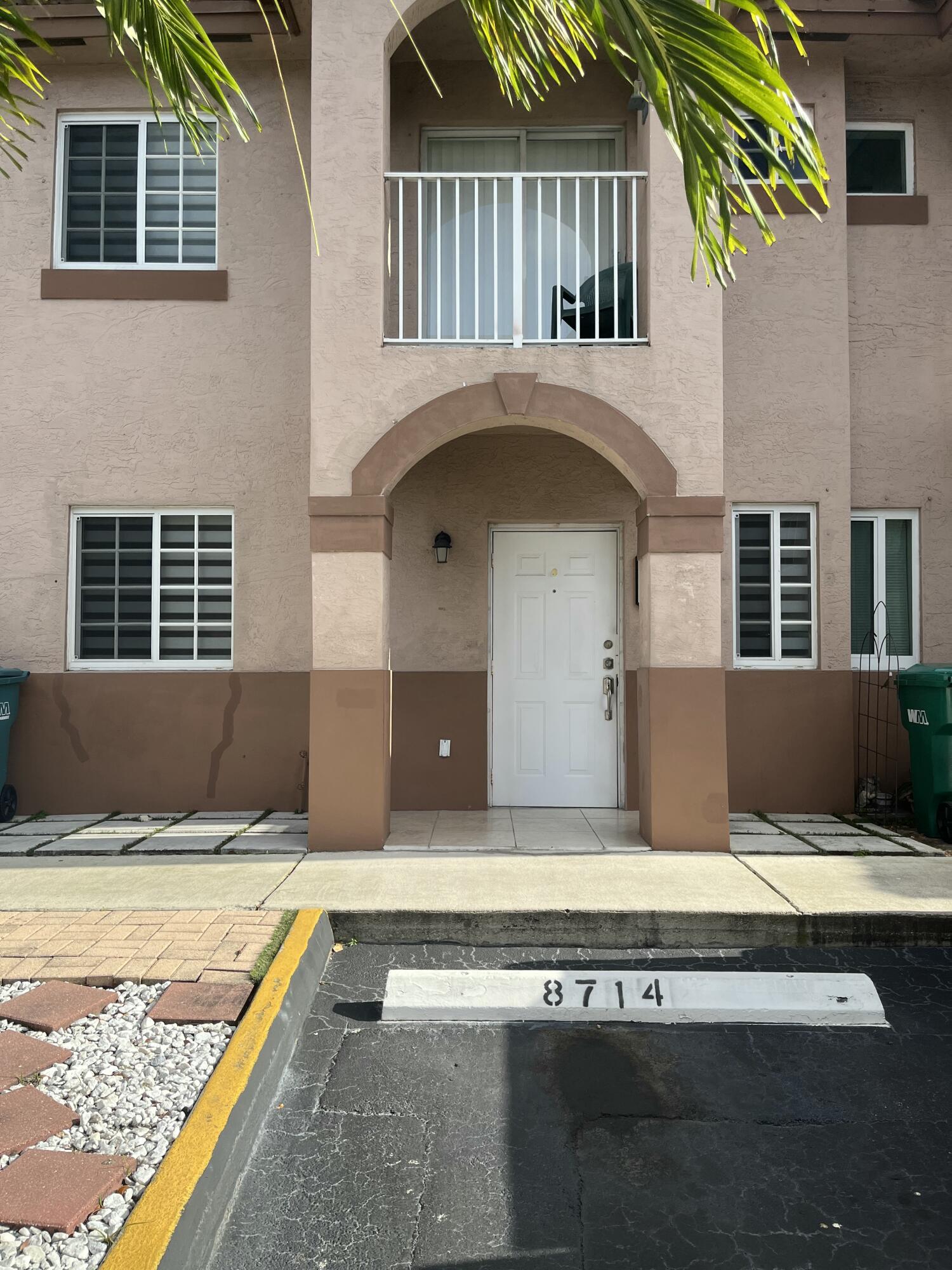 8714 NW 107 Terrace