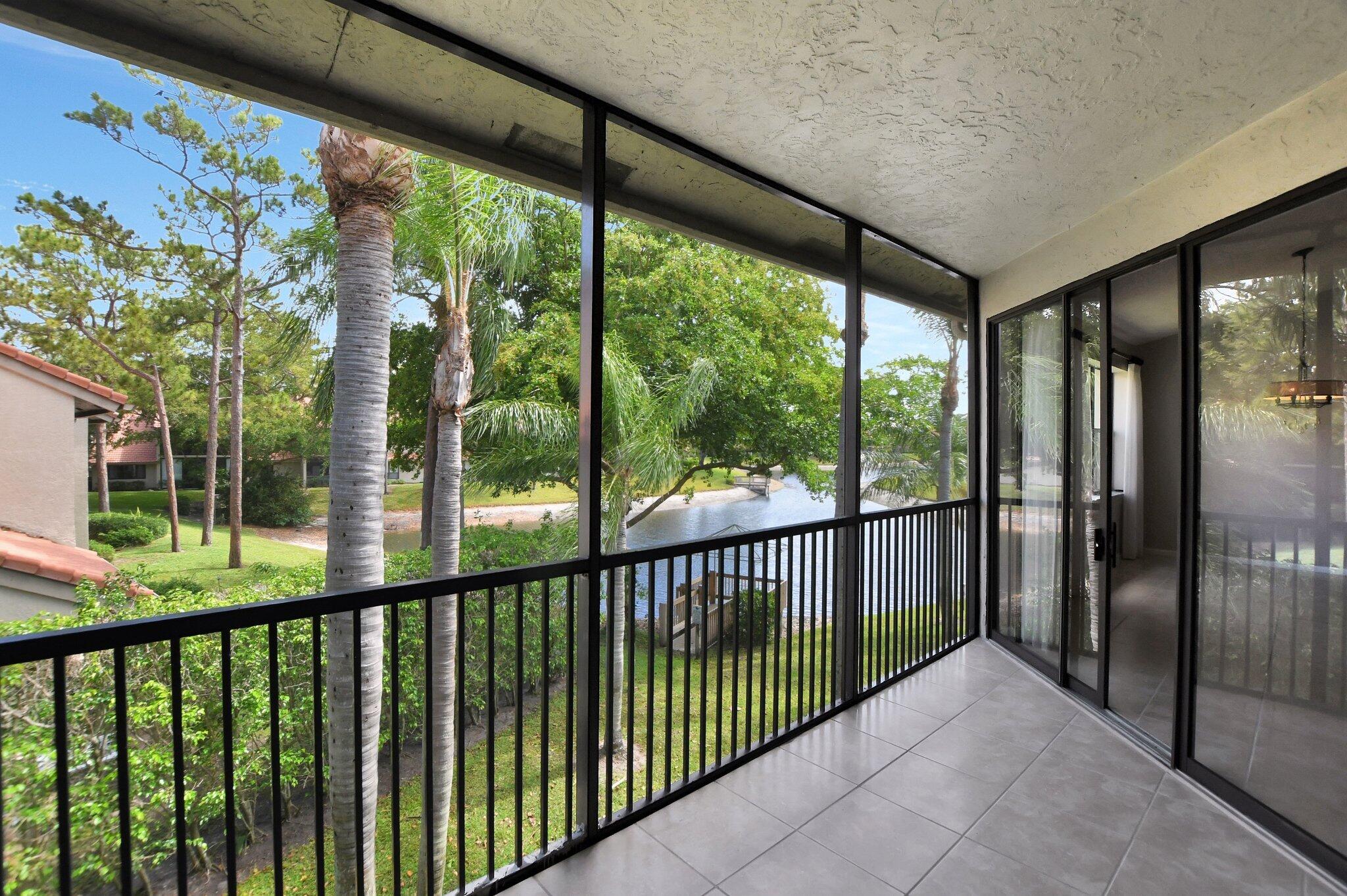 5801 Coach House Circle E