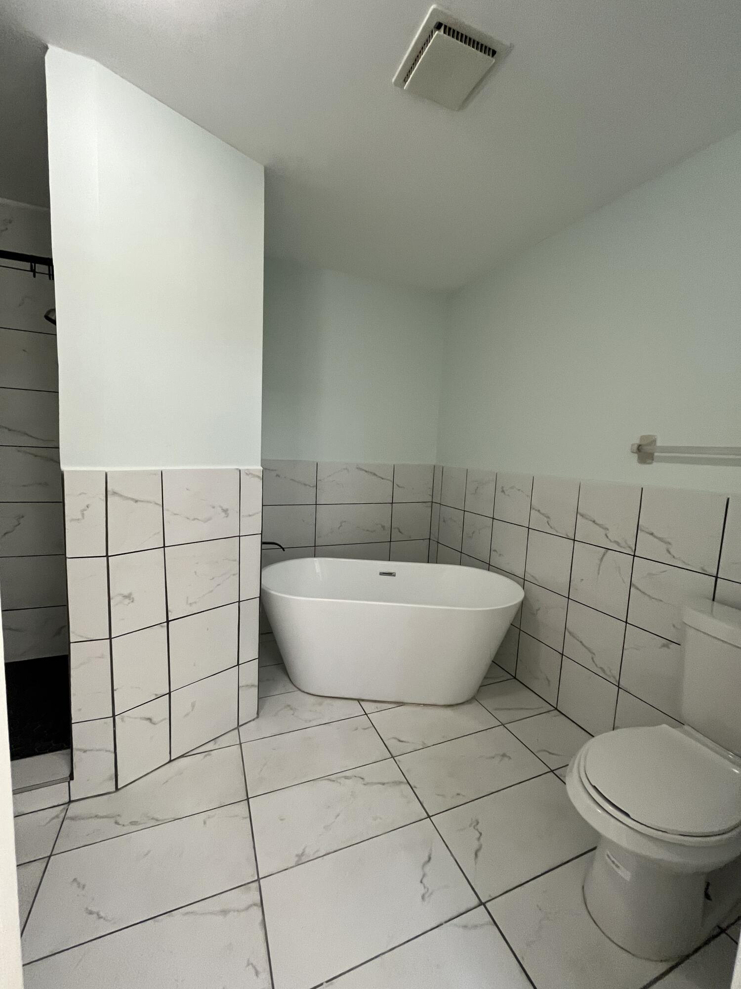 4305 Coral Springs Drive Unit: 2h